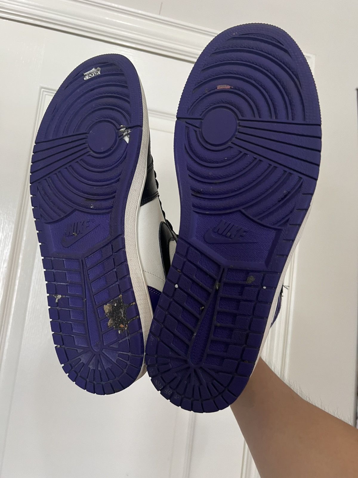 Jordan Brand Jordan 1 Purple Size US 12 / EU 45 - 2 Thumbnail