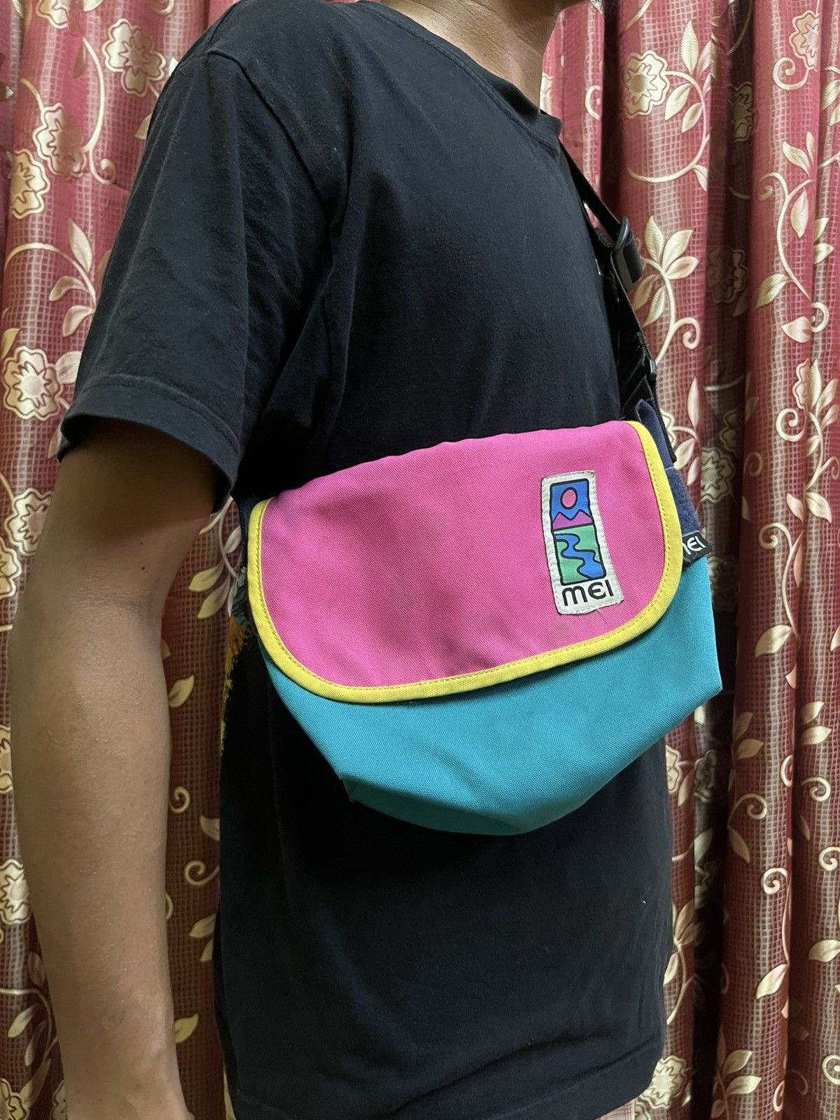 Japanese Brand MEI Japan Multicolor Violet Label Sling Bag Size ONE SIZE - 19 Thumbnail