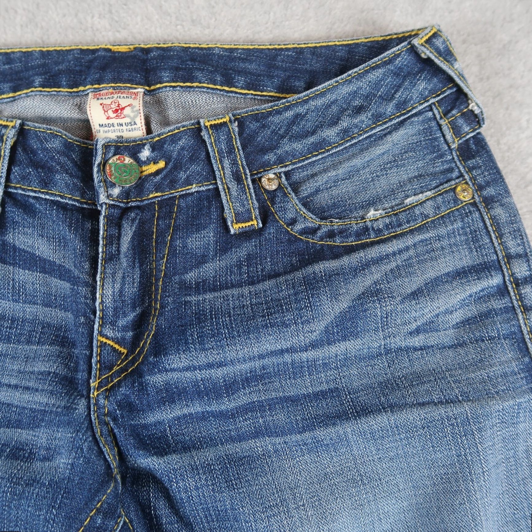 True Religion True Religion Billy Jeans Womens Size 30 Straight Leg Low Rise Flap Size 30" / US 8 / IT 44 - 3 Thumbnail
