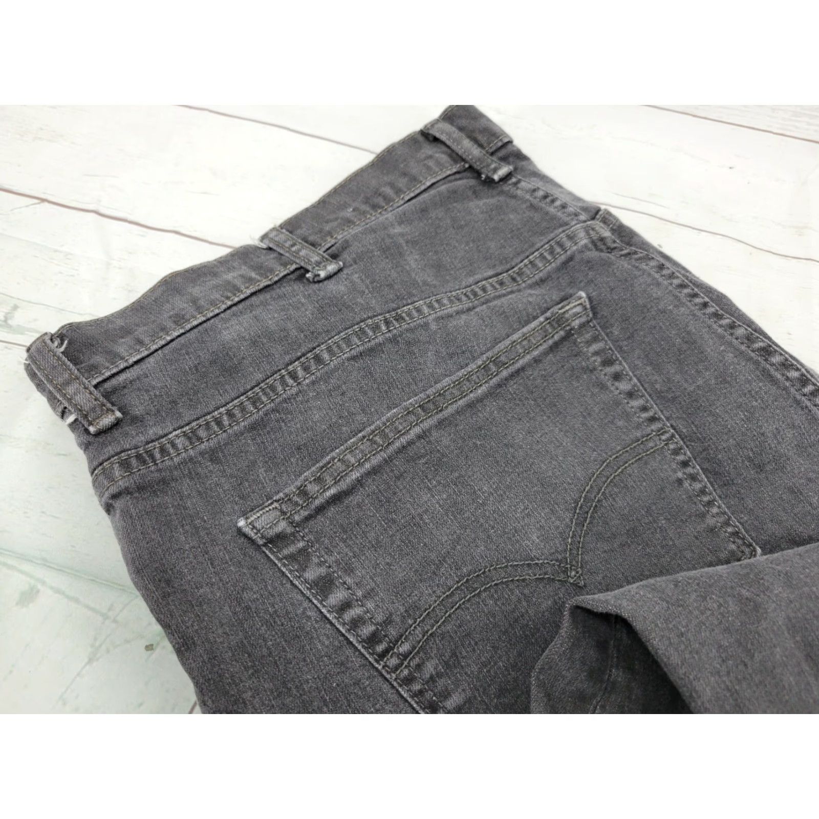 Levi's VINTAGE Levi’s 559 Jeans Mens Gray Black 44 x 32 Size 44/30 Regular 100% Cotton Zip Mid Wash Relaxed Straight Pants Size US 44 / EU 60 - 7 Thumbnail