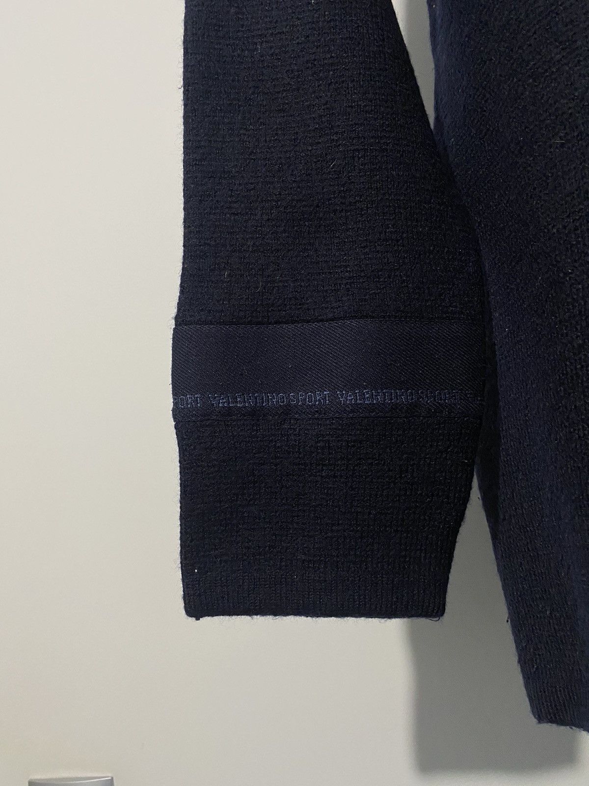Valentino × Vintage Vintage Valentino Sport Jumper M Sweater basic y2k rare Size US M / EU 48-50 / 2 - 10 Thumbnail