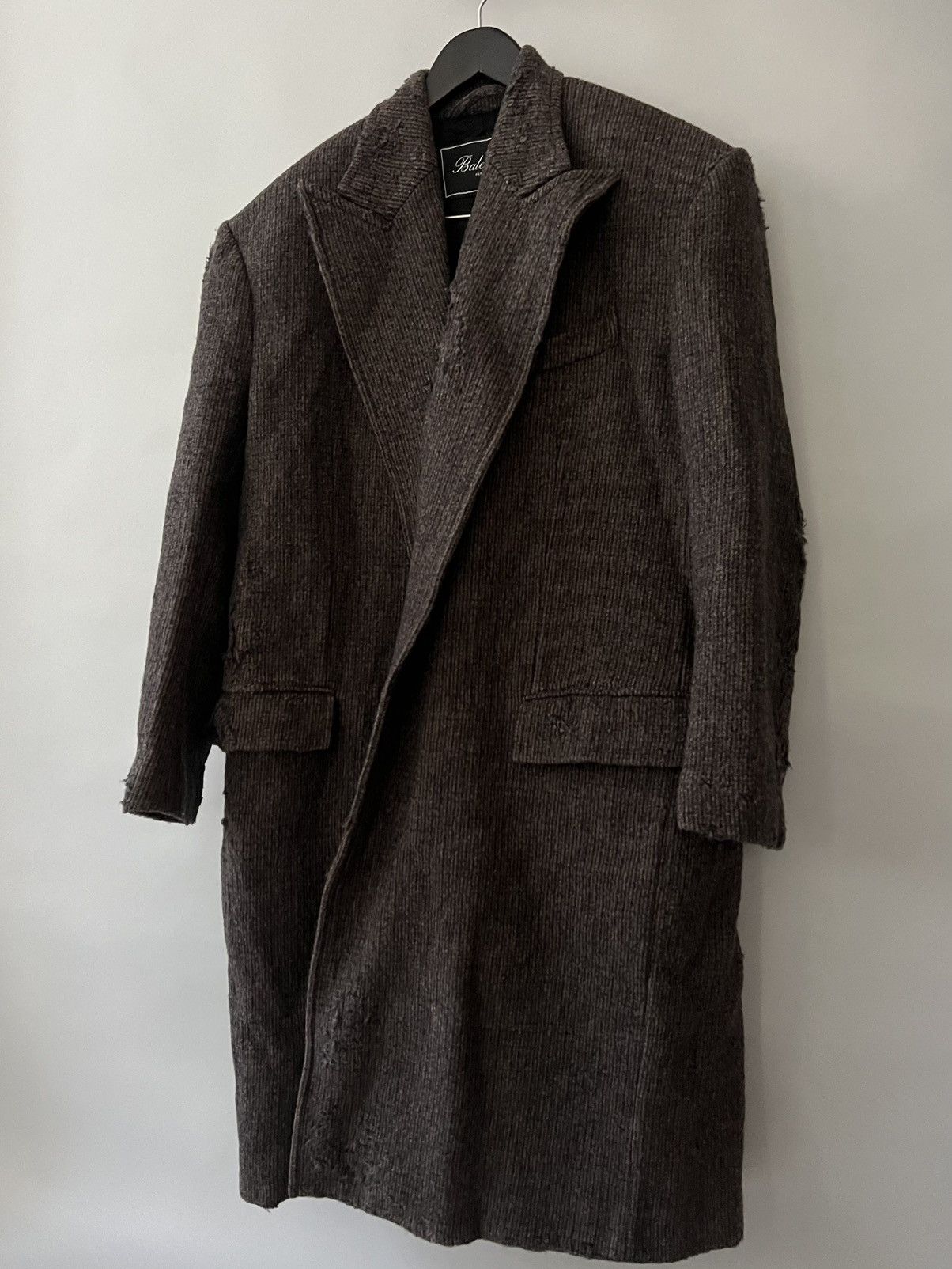 Balenciaga Balenciaga Large Destroyed Coat Size US M / EU 48-50 / 2 - 3 Thumbnail