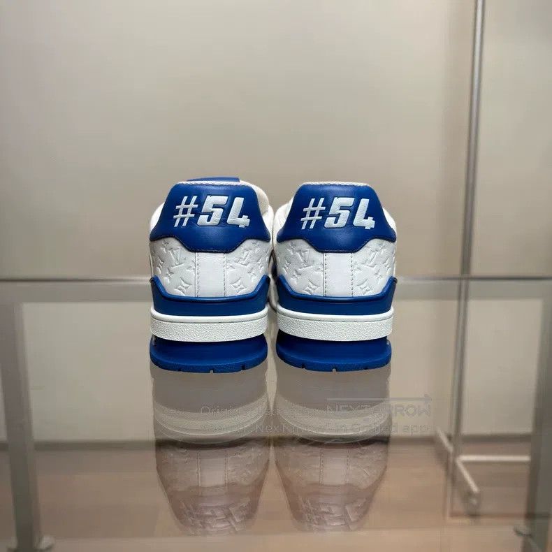 Louis Vuitton Louis Vuitton Trainer White and Blue Embossed Full Print s Size US 8 / EU 41 - 4 Thumbnail