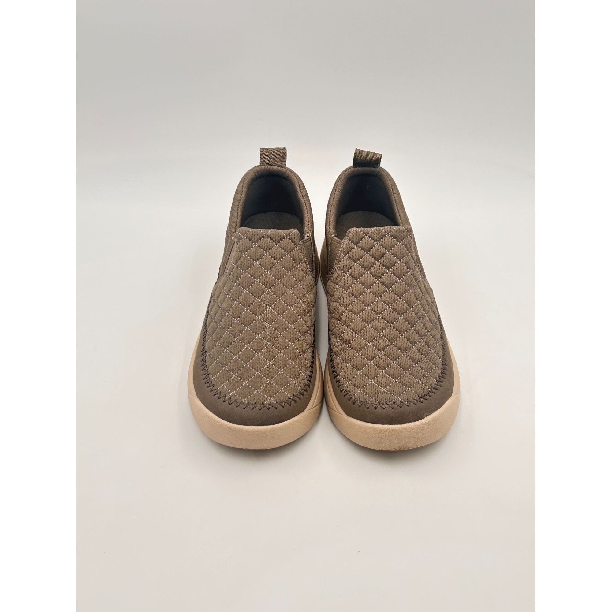 Other Staheekum Quilted Slip On Women’s 9 Taupe Comfort Casual Sho Size US 9 / IT 39 - 2 Thumbnail