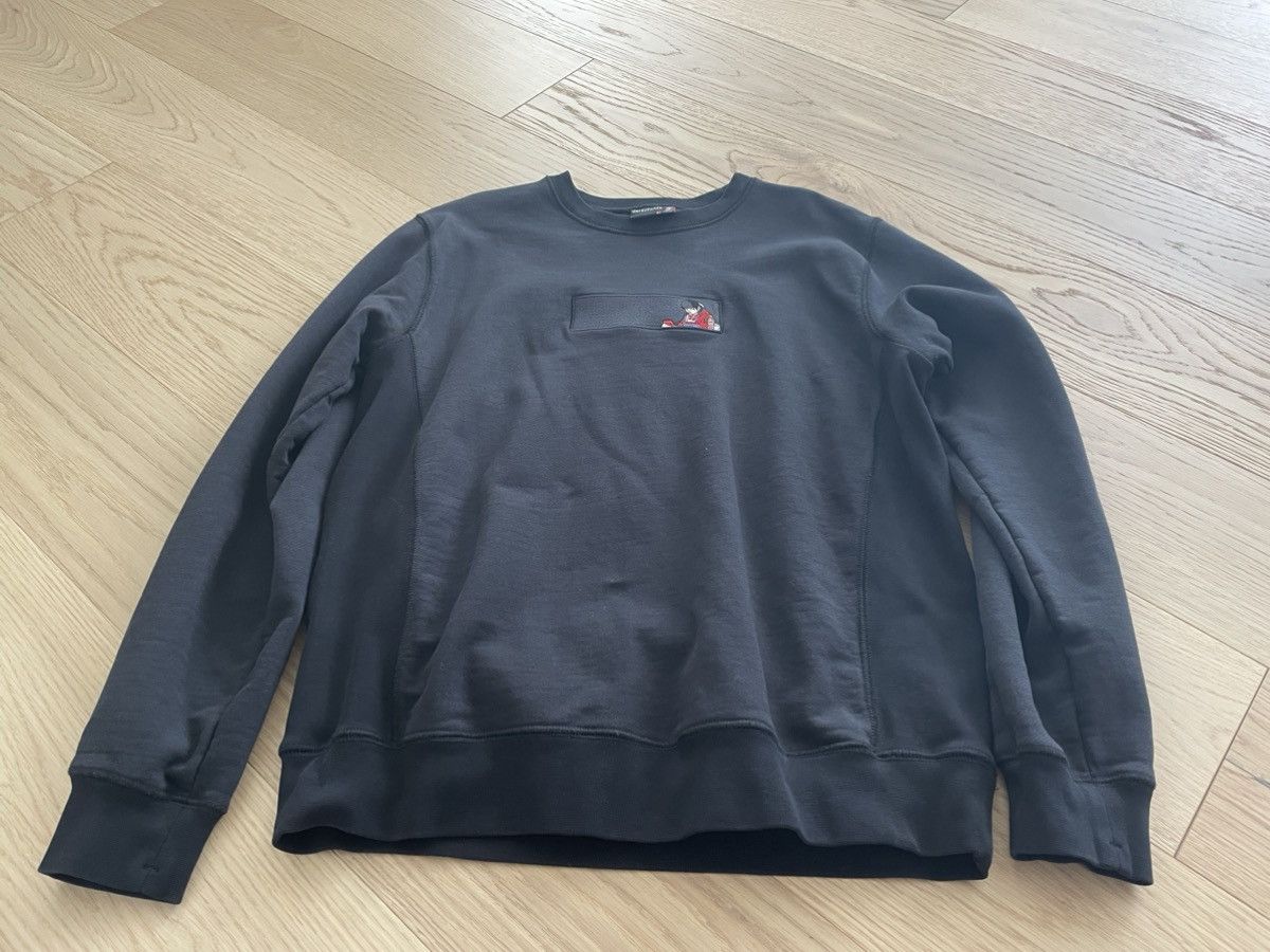Derschutze Derschutze Basic Crewneck Size US M / EU 48-50 / 2 - 1 Thumbnail