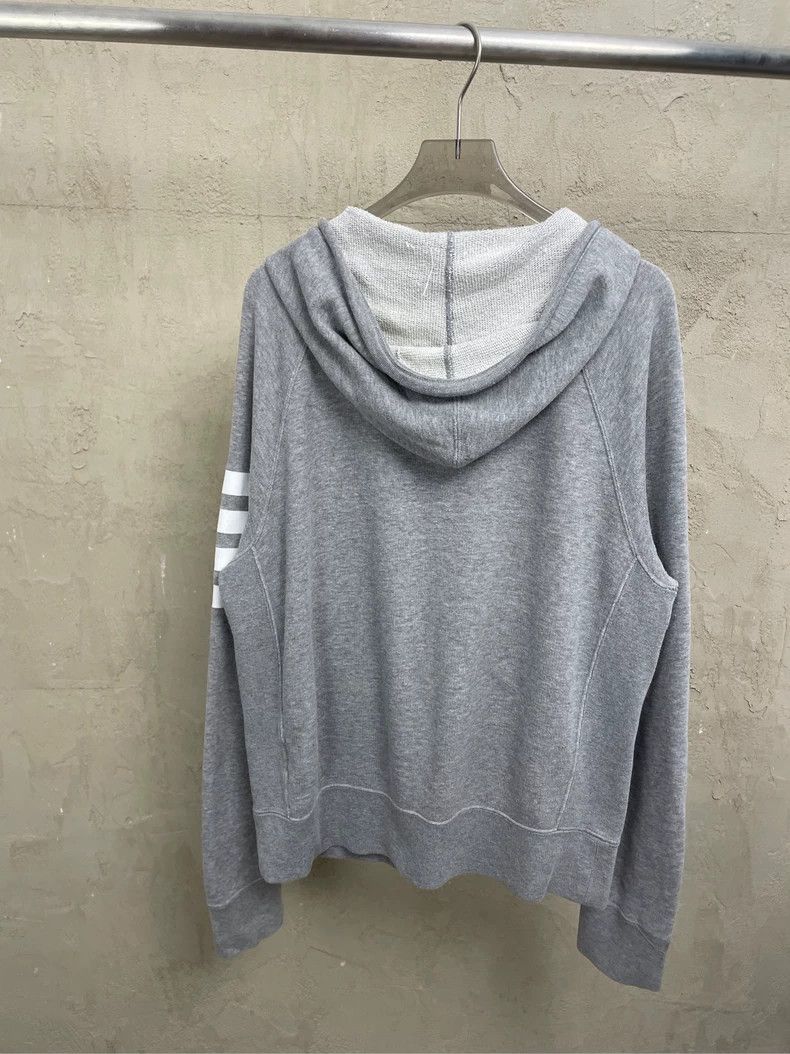 Thom Browne Thom browne Gray four-striped zipper jacket 2504-Nextarrow Size US S / EU 44-46 / 1 - 2 Thumbnail