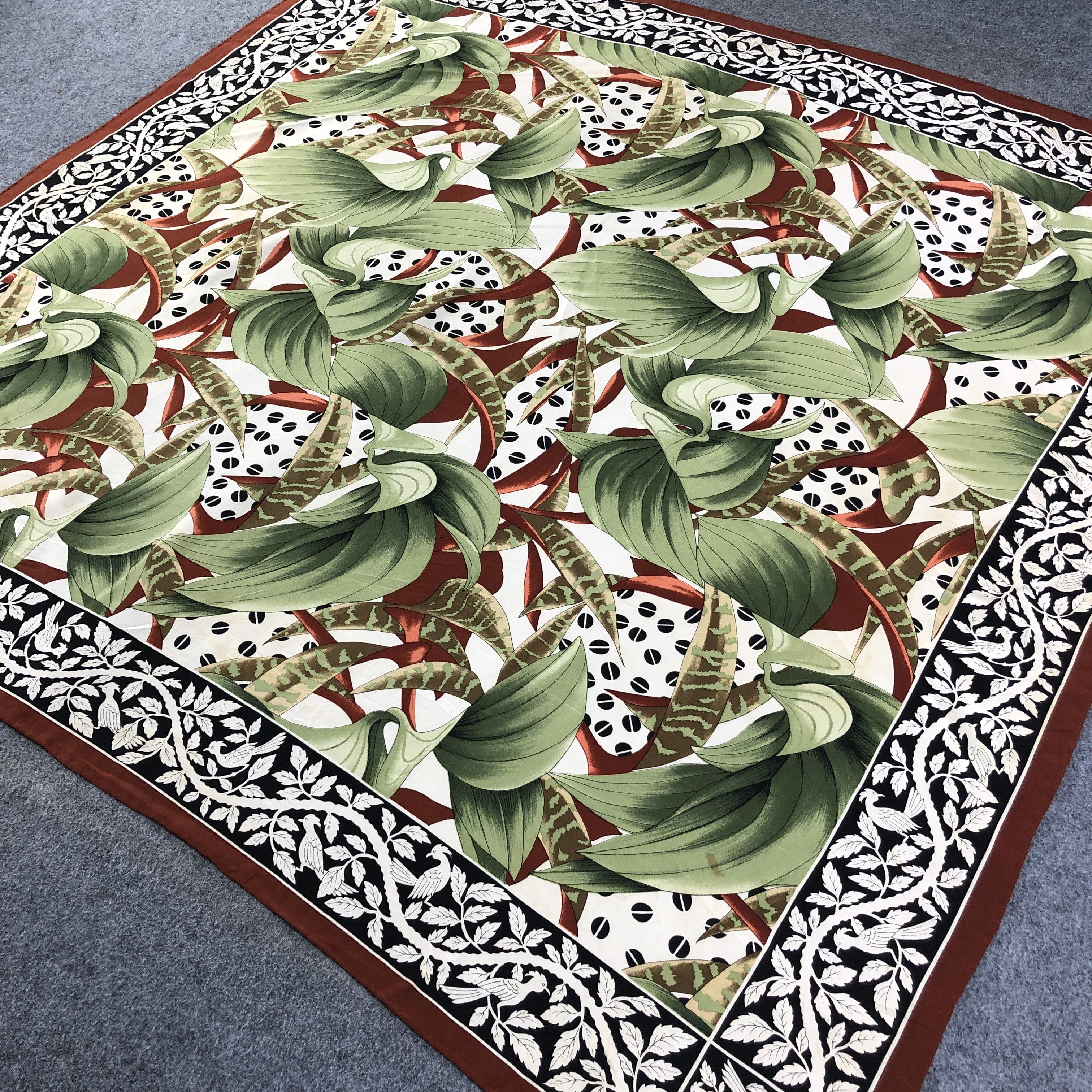 Japanese Brand Luxury Floral Hand Rolled Silk Scarf M798 Size ONE SIZE - 2 Thumbnail