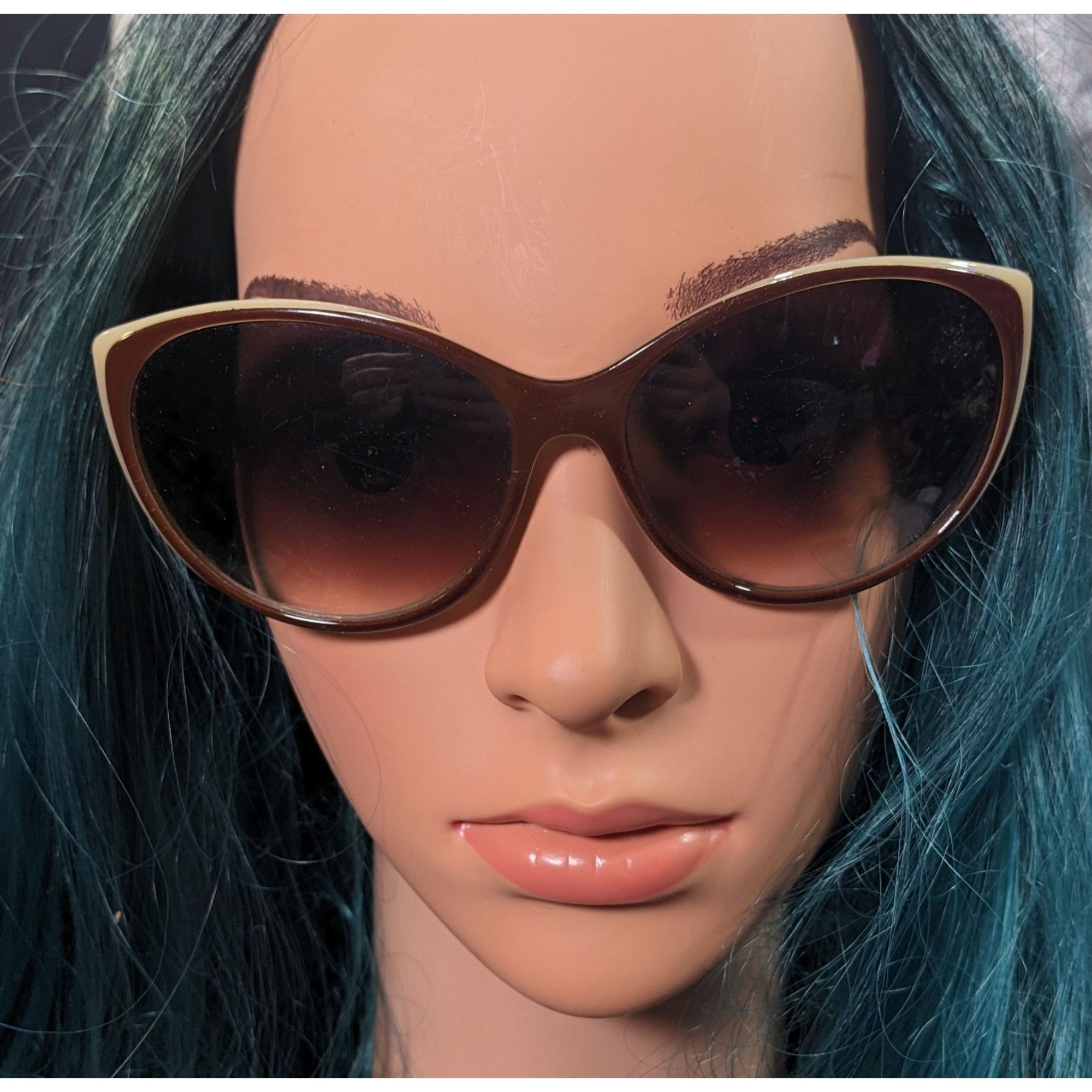 Other Dana Buchman Retro Cateye Brown And Beige Sunglasses Size ONE SIZE - 10 Thumbnail