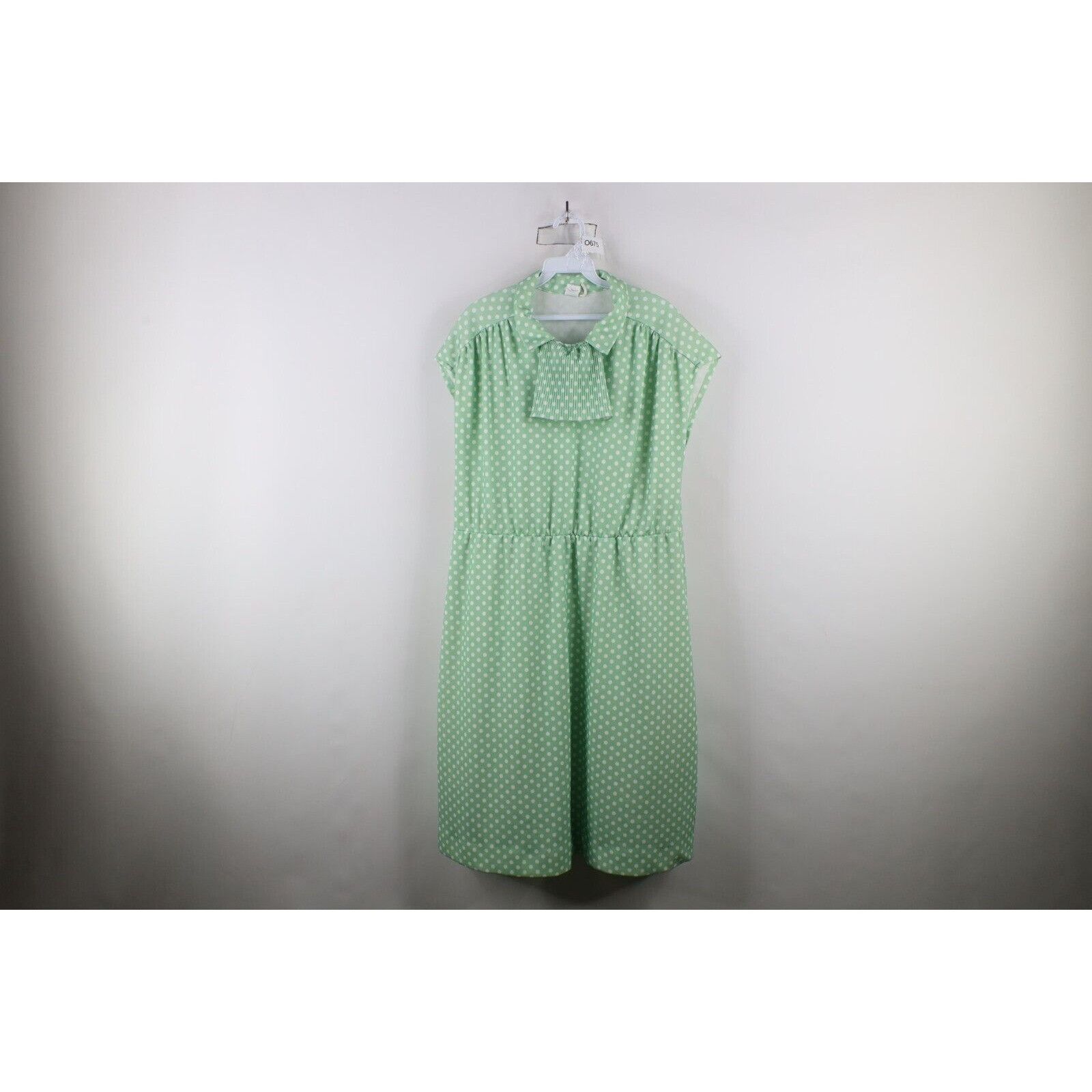 Vintage Vintage 70s Streetwear Frill Polka Dot Sleeveless Dress Size XXL / US 16-18 / IT 52-54 - 1 Thumbnail