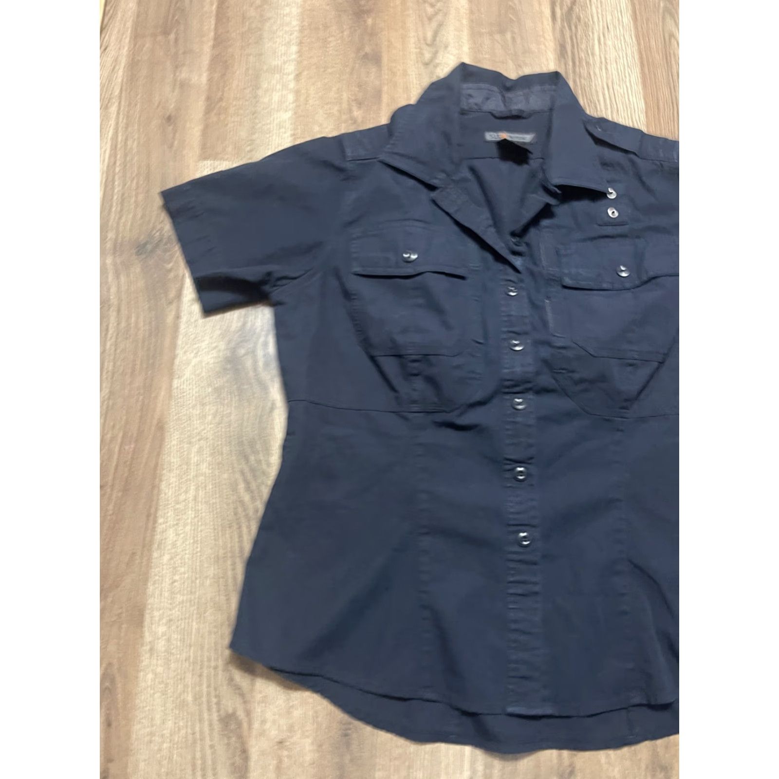 Vintage 5.11 Tactical Shirt Women Medium Black Short Sleeve Button Up Shirt Size M / US 6-8 / IT 42-44 - 3 Thumbnail