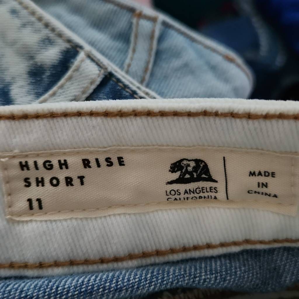 Bullhead Denim Co. Bullhead Denim Women's Size 11 White Lt Blue Button Front Ri Size 32" / US 10 / IT 46 - 3 Thumbnail