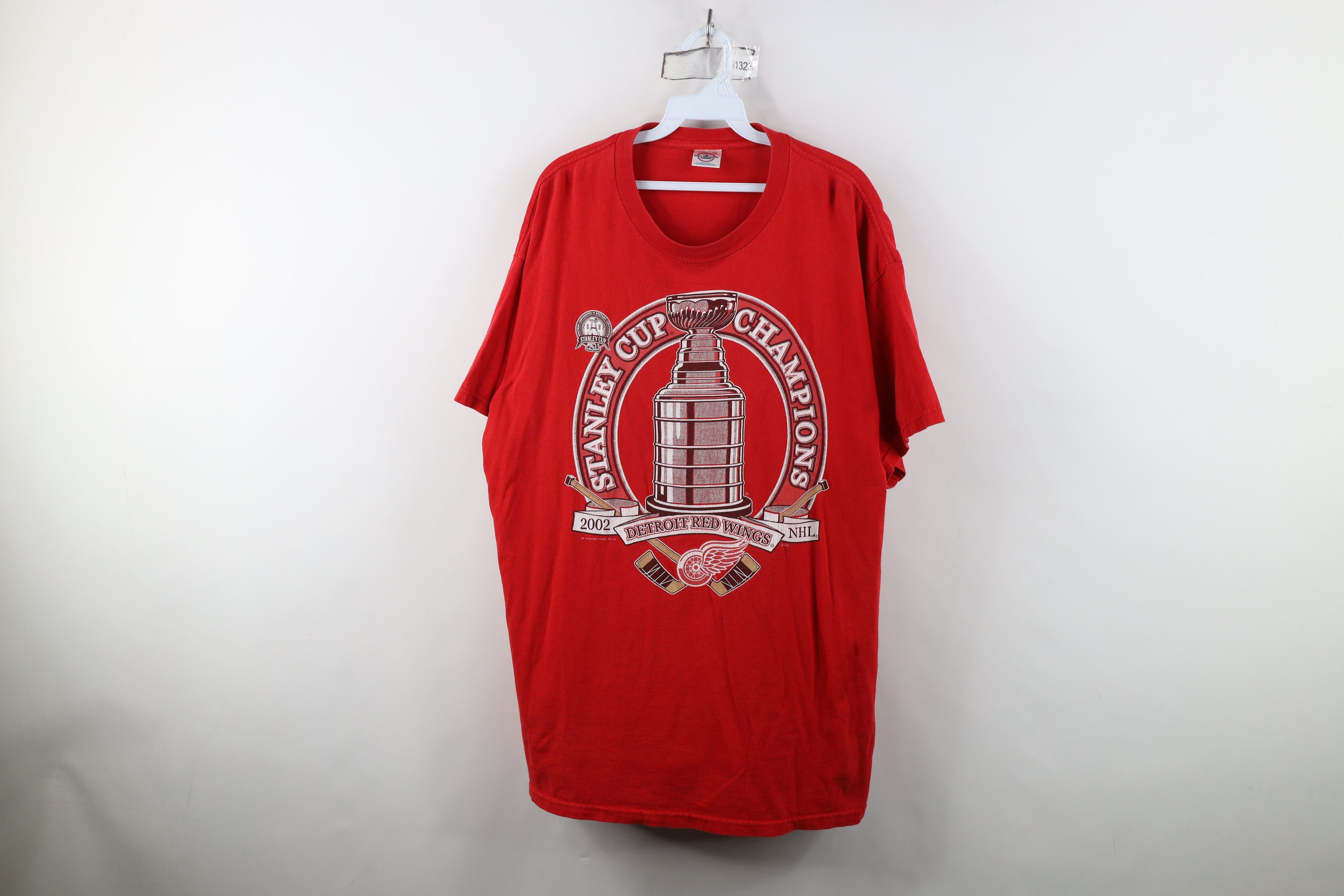 Vintage Vintage Y2K Cup Champs Detroit Red Wings Hockey T-Shirt Size US XL / EU 56 / 4 - 1 Thumbnail