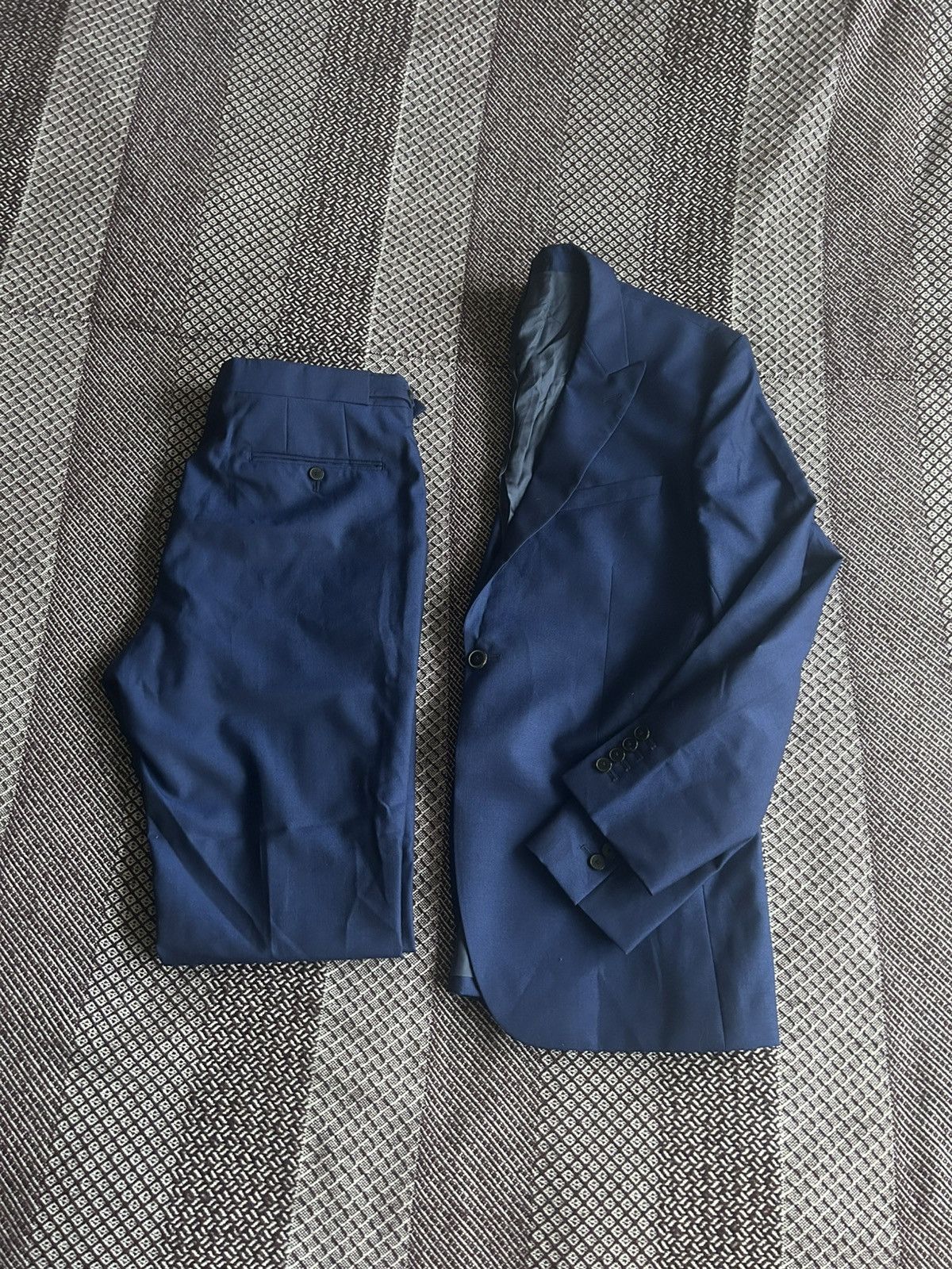 Reiss Reiss Blue Suit Solid Style Classic One Button Mens Size 40R Size 40R - 25 Thumbnail
