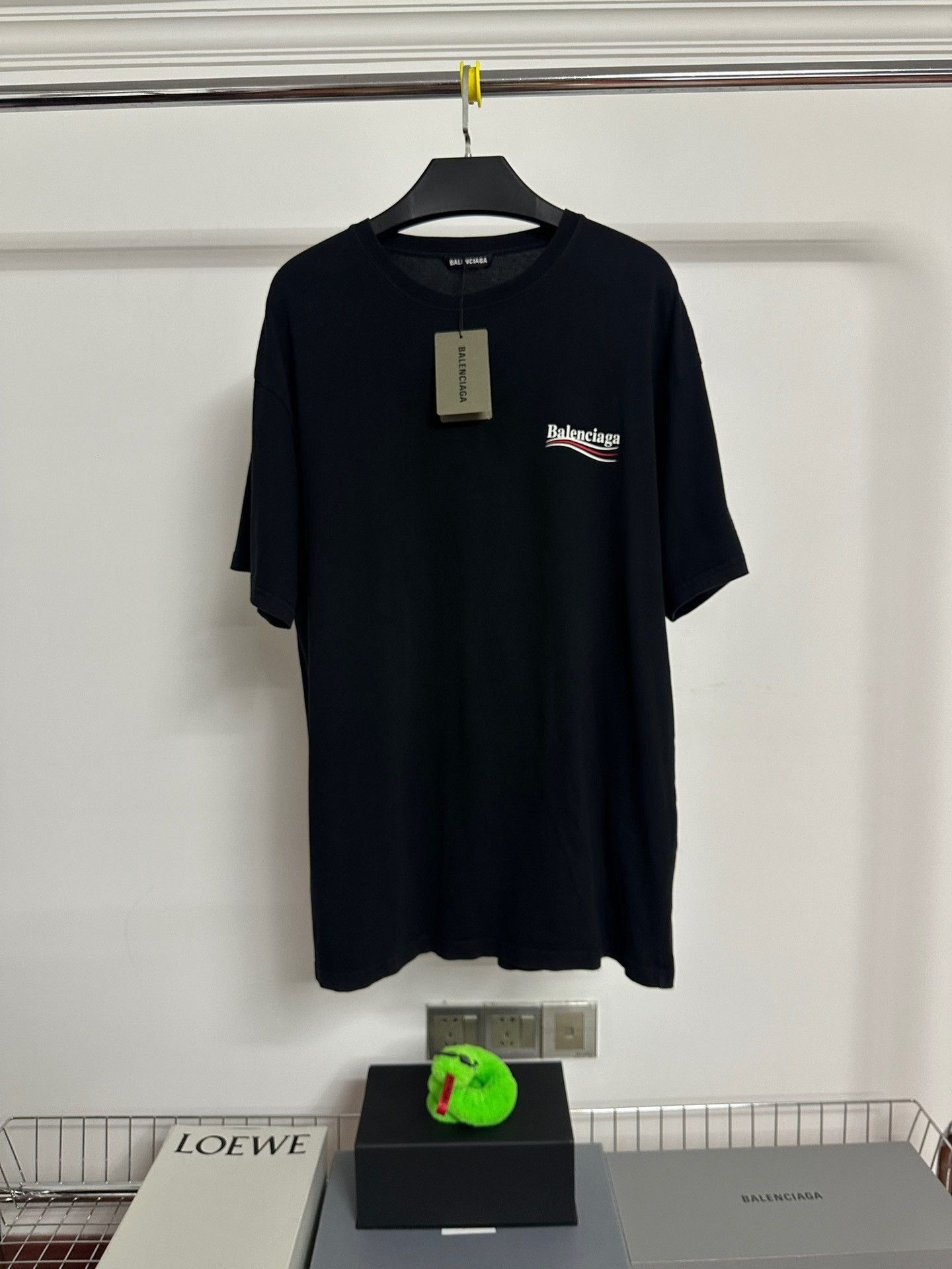 BALENCIAGA NEW LOGO OUT Tシャツ ブラック XS Balenciaga Balenciaga 