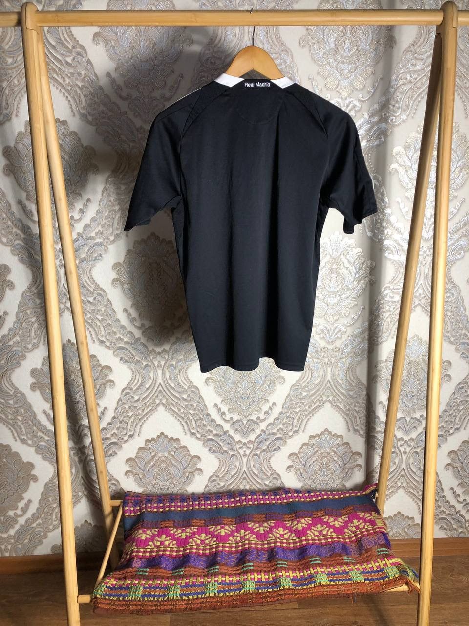 Adidas × Vintage VERY RARE ADIDAS FC REAL MADRID SPAIN SOCCER JERSEY RETRO Size US S / EU 44-46 / 1 - 9 Thumbnail