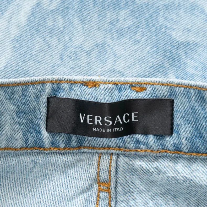 Versace Versace Men's logo printed on denim shorts Size US 31 - 5 Thumbnail