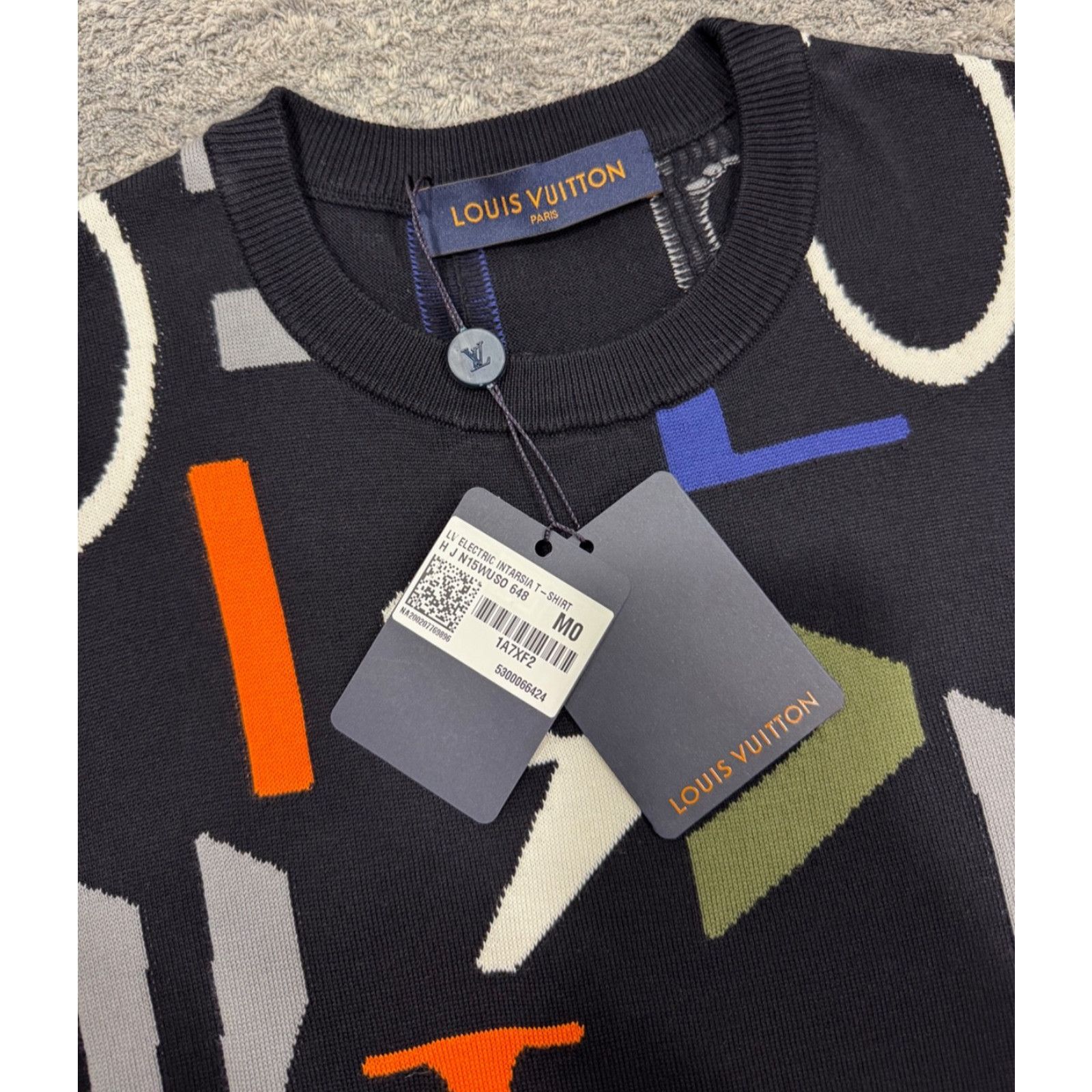 Louis Vuitton LV Electric Intarsia Sleeve T-Shirt Medium M