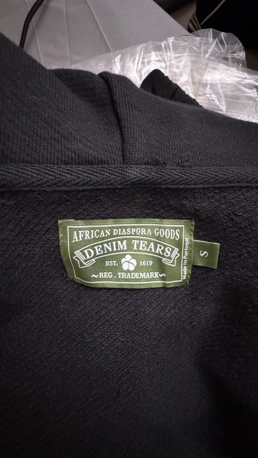 DENIM TEARS The Cotton Wreath Sweatshirt Black Size US S / EU 44-46 / 1 - 7 Thumbnail