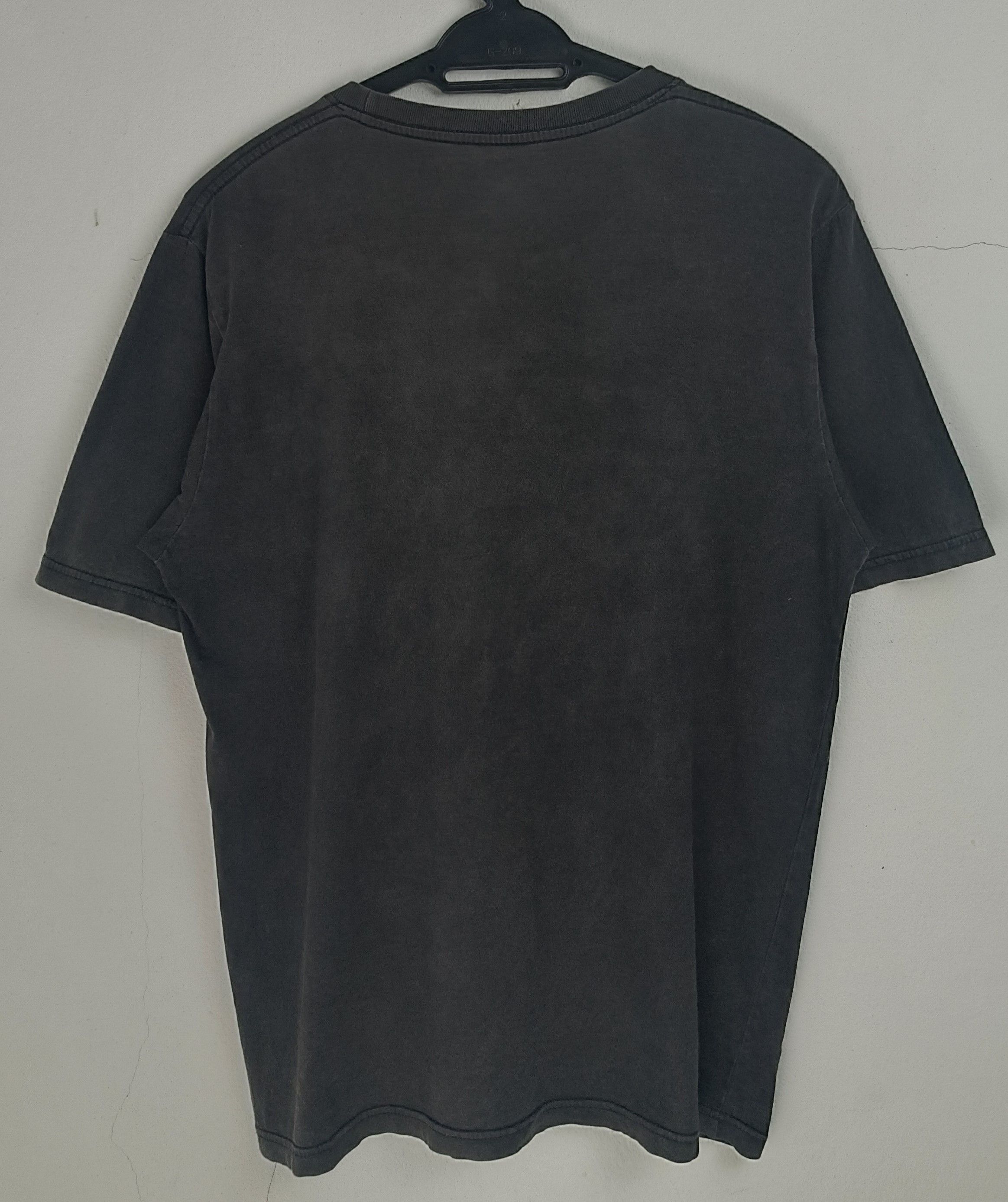 Hard Rock Cafe THRASHED FADED VINTAGE Y2K HARD ROCK CAFE PHUKET GRUNGE PUNK Size US M / EU 48-50 / 2 - 4 Thumbnail