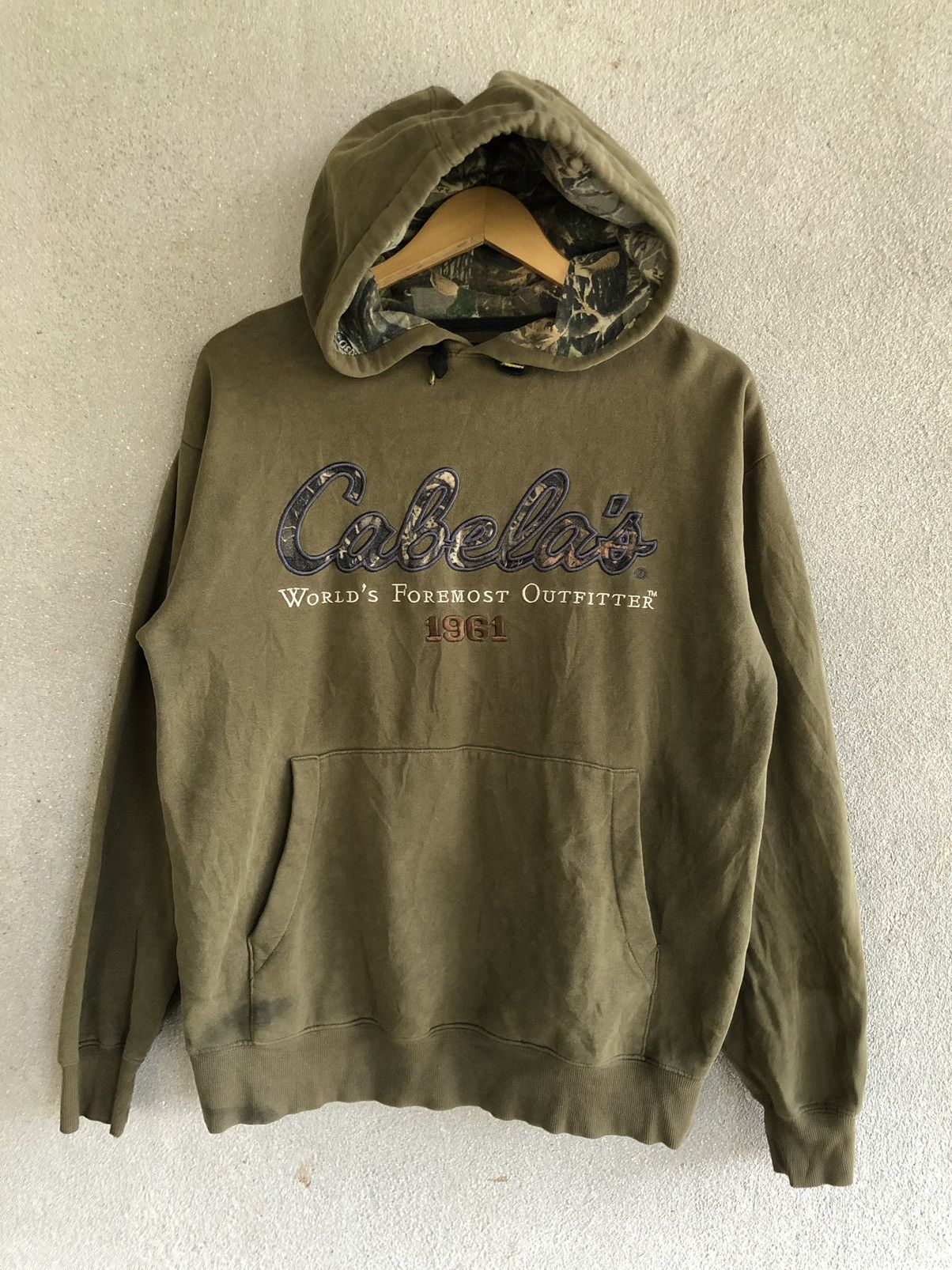 Cabelas Vintage Cabelas realtree World’s Foremost Outfitter hoodie Size US M / EU 48-50 / 2 - 1 Thumbnail