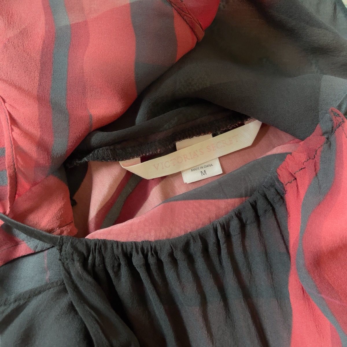 Victoria's Secret Victoria’s Secret Silk Halter-Neck Slip Dress (S–M) Size M / US 6-8 / IT 42-44 - 16 Thumbnail