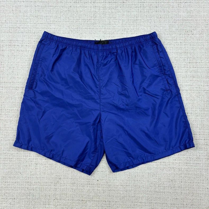 Prada PRADA Solid Logo Pleated Shorts - dmc Size US 31 - 1 Thumbnail