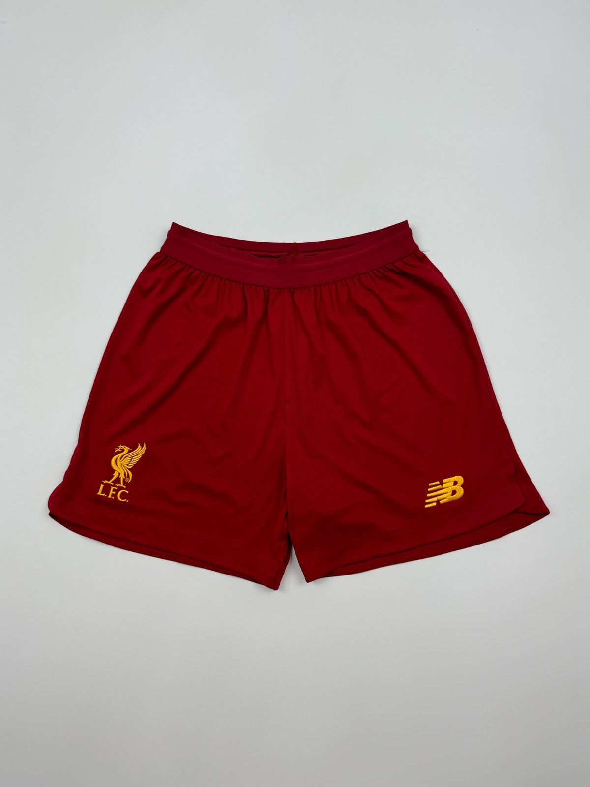 New Balance F.C Liverpool New Balance Red Training Shorts Size US 30 / EU 46 - 1 Thumbnail