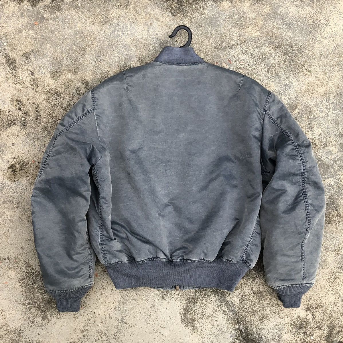 Vintage Vintage Air Force Sun Faded Intermedjate Ma-1 Bomber Jacket Size US M / EU 48-50 / 2 - 10 Thumbnail