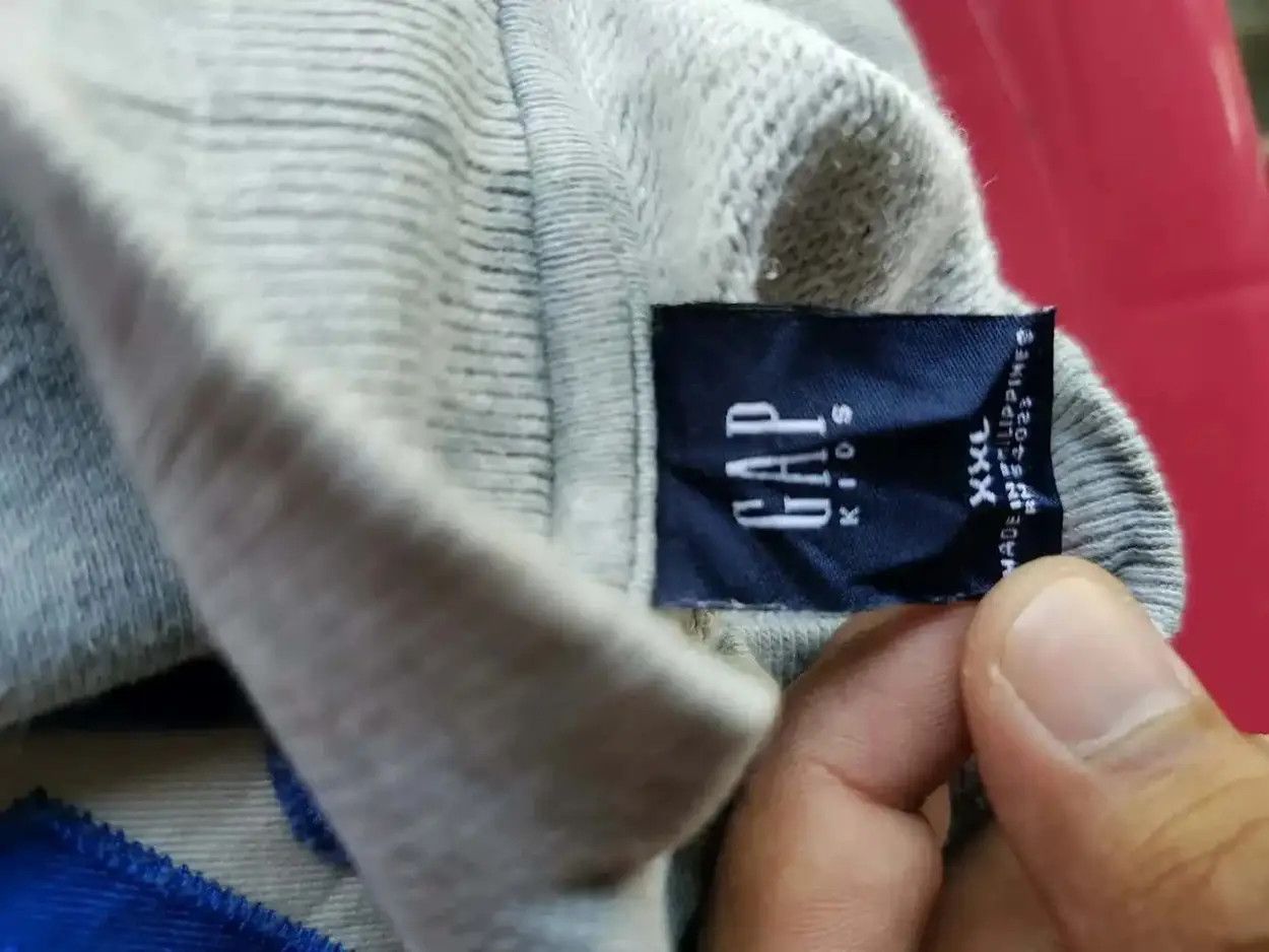 Gap Vintage GAP Kids Sweatshirt Size US L / EU 52-54 / 3 - 2 Thumbnail