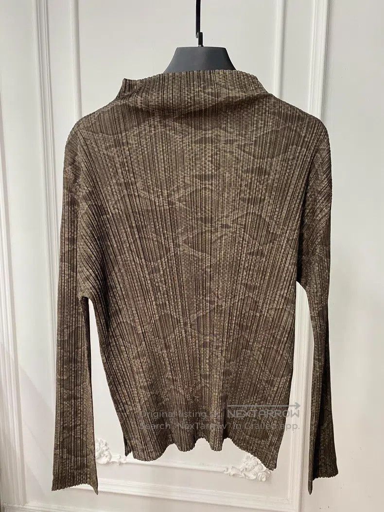 Issey Miyake Issey Miyake Snake Print Top Size L / US 10 / IT 46 - 2 Thumbnail
