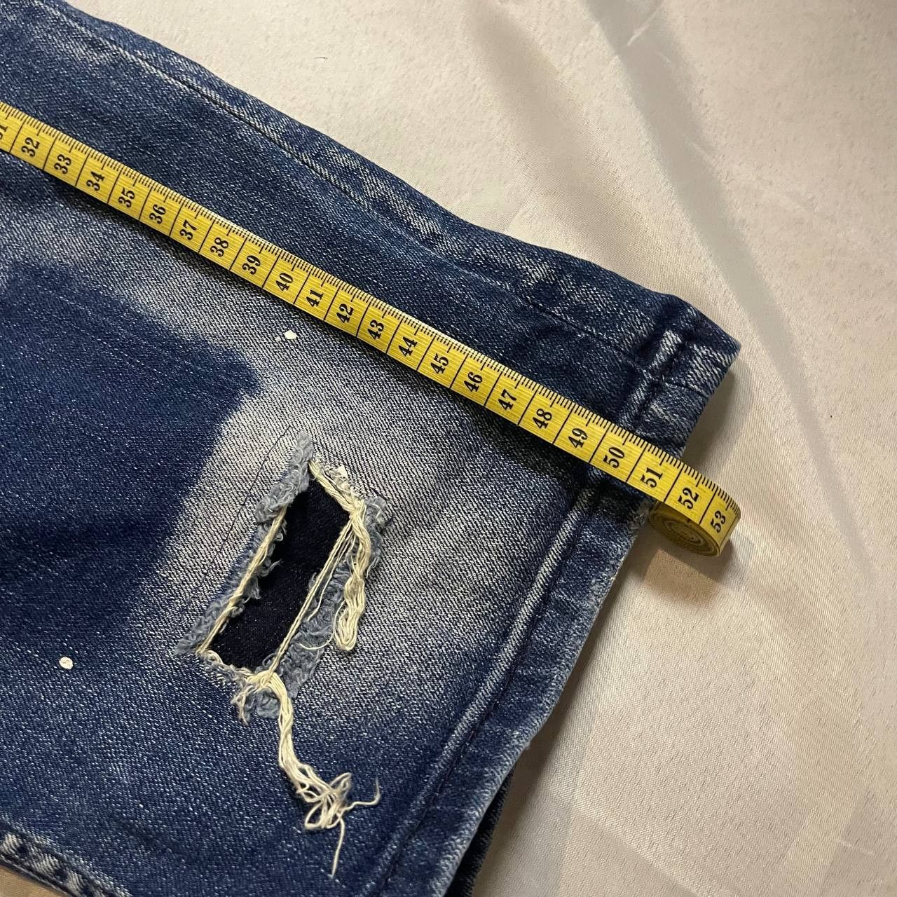 Dsquared2 Dsquared 2 Denim Shorts with Scuffs and Paint Size US 30 / EU 46 - 8 Thumbnail