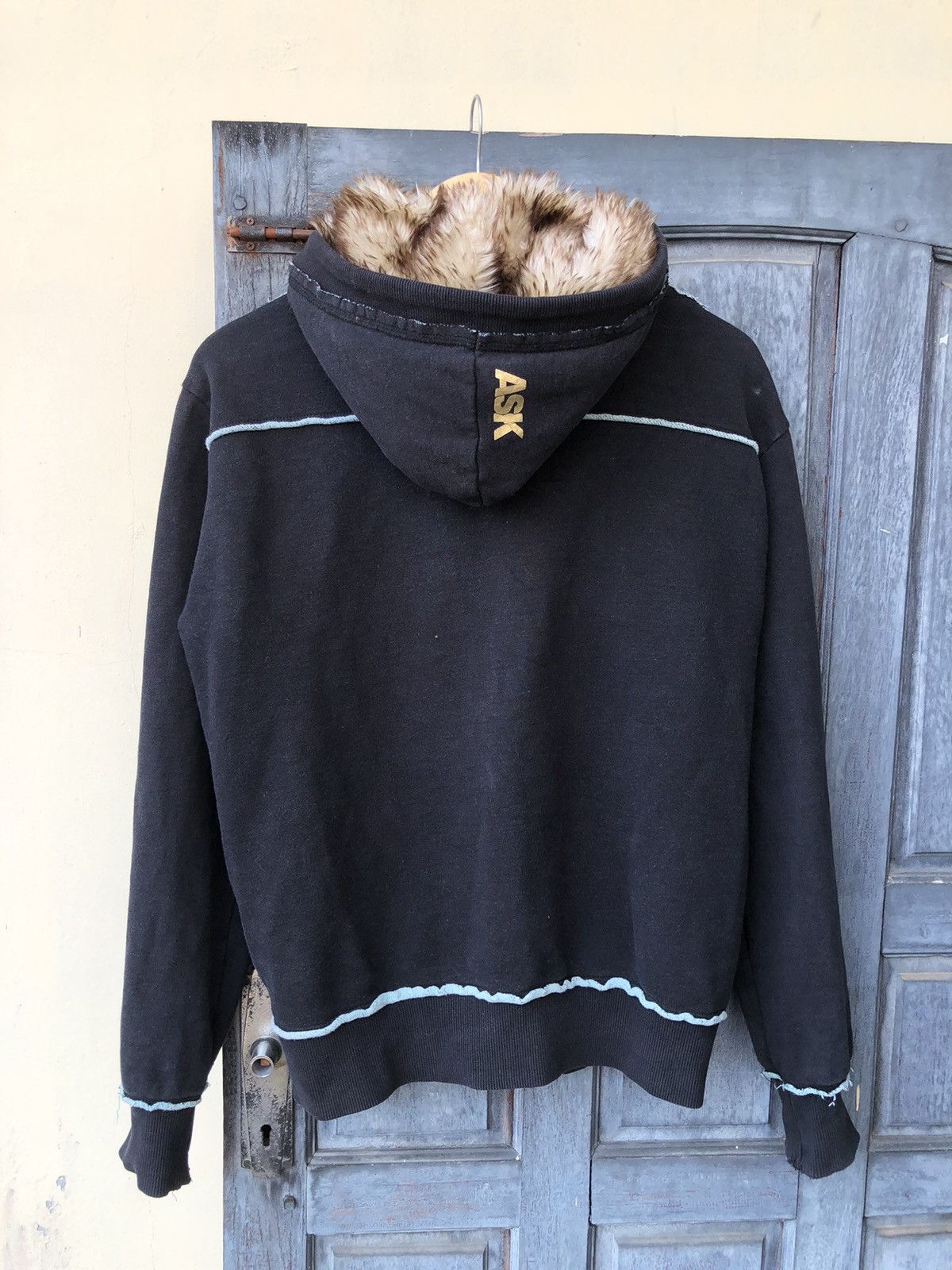 Japanese Brand Ask Enquired British Culture Removeable Fur Hoodie Style Size US L / EU 52-54 / 3 - 9 Thumbnail