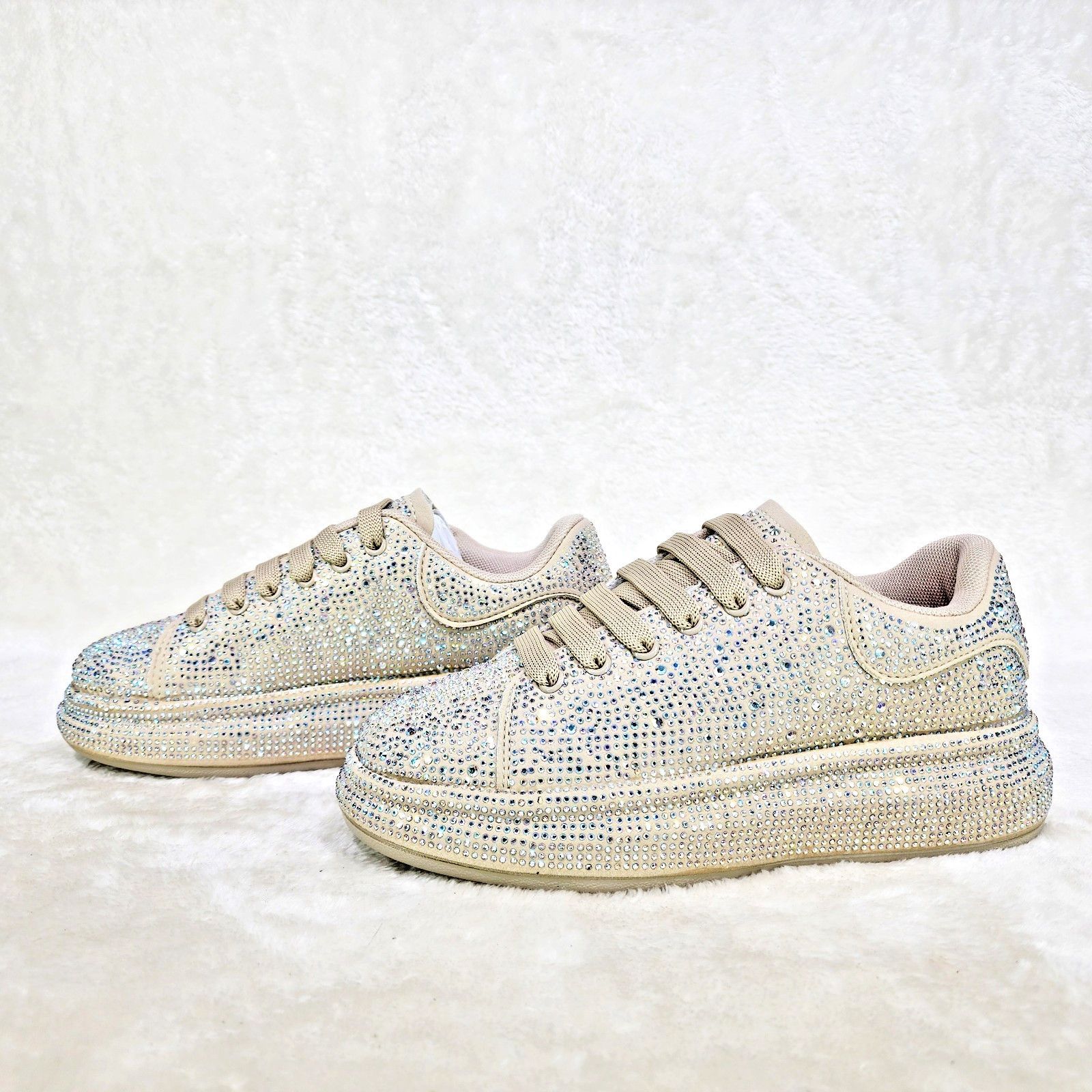 Other Dazzle Cush Nude Iridescent Rhinestone Platform Sneaker Tenn Size US 6 / IT 36 - 1 Thumbnail