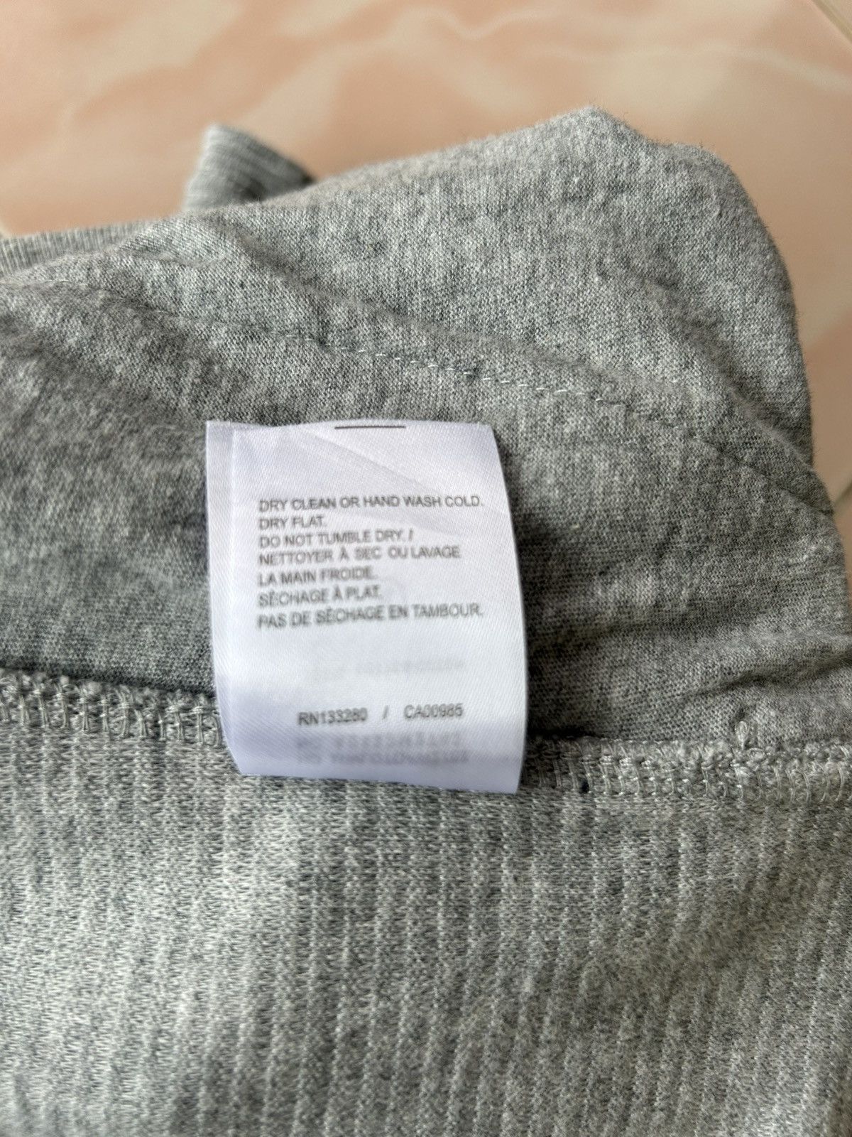 Thom Browne Thom Browne Sweat Short With 4 Bar Stripes Size US 30 / EU 46 - 15 Thumbnail