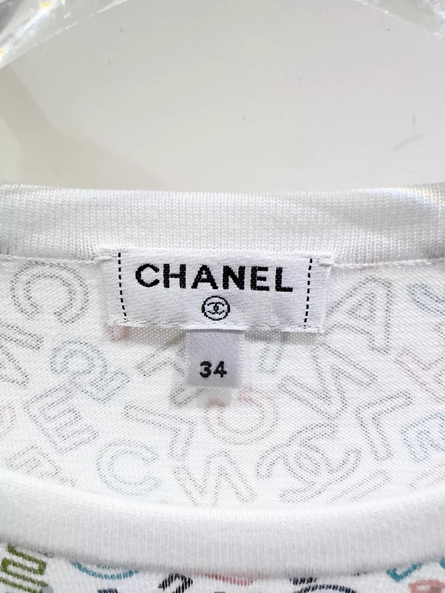 Chanel Chanel 21P Women's Sequin Top 34 Like New Size XS / US 0-2 / IT 36-38 - 2 Thumbnail