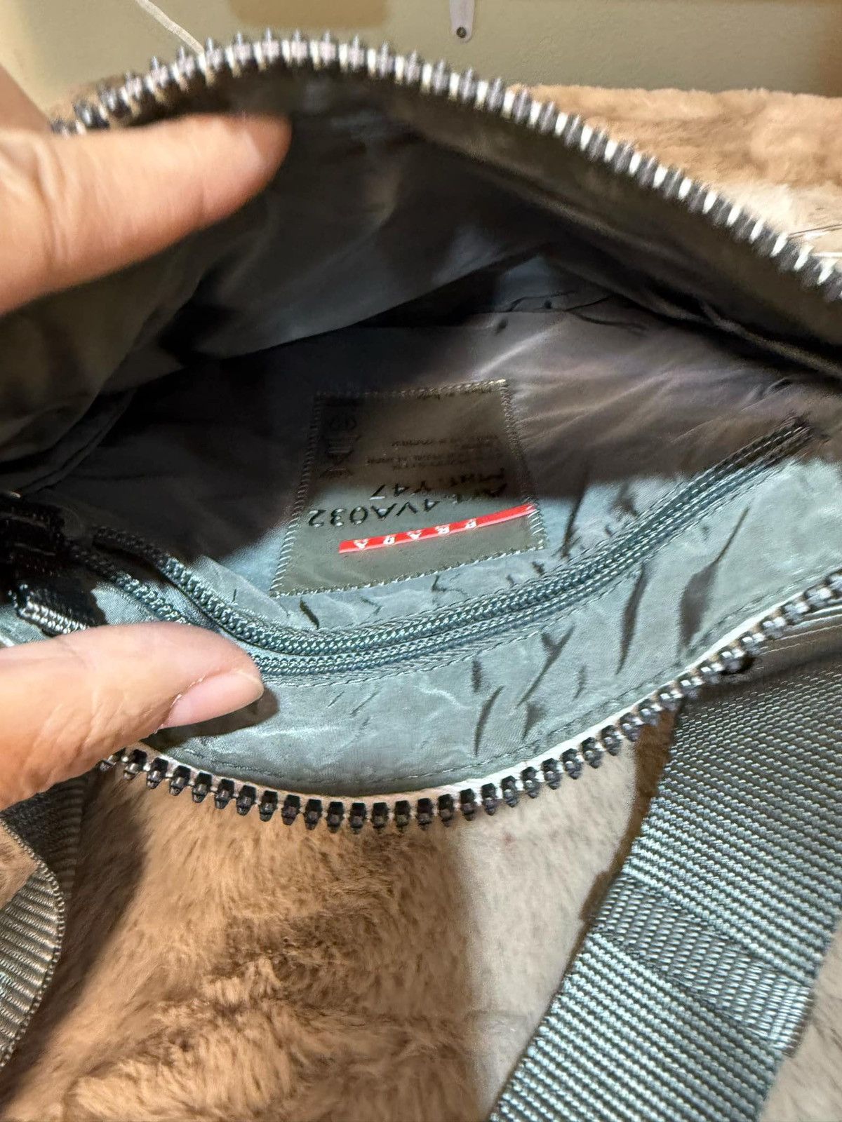 Prada 🔥Hot Items🔥Prada crossbody Nylon bag Size ONE SIZE - 7 Thumbnail