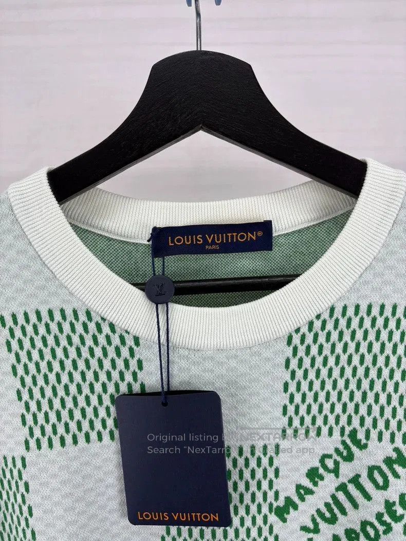 Louis Vuitton louis vuitton green and white checkered t. Size US L / EU 52-54 / 3 - 4 Thumbnail
