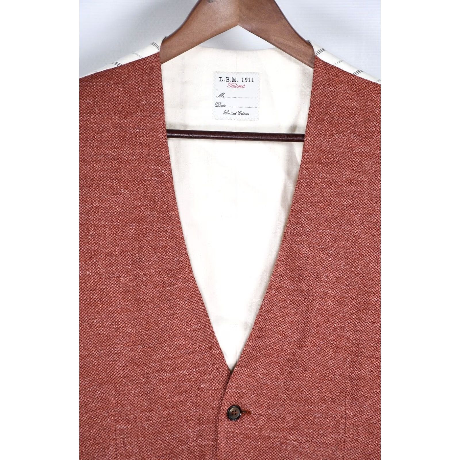 L.B.M. 1911 L.B.M. 1911 Limited Edition Waistcoat Mens 50 Linen Blend Brown Solid 59%LINEN 41%COTTON Vintage N/A Size US M / EU 48-50 / 2 - 4 Thumbnail