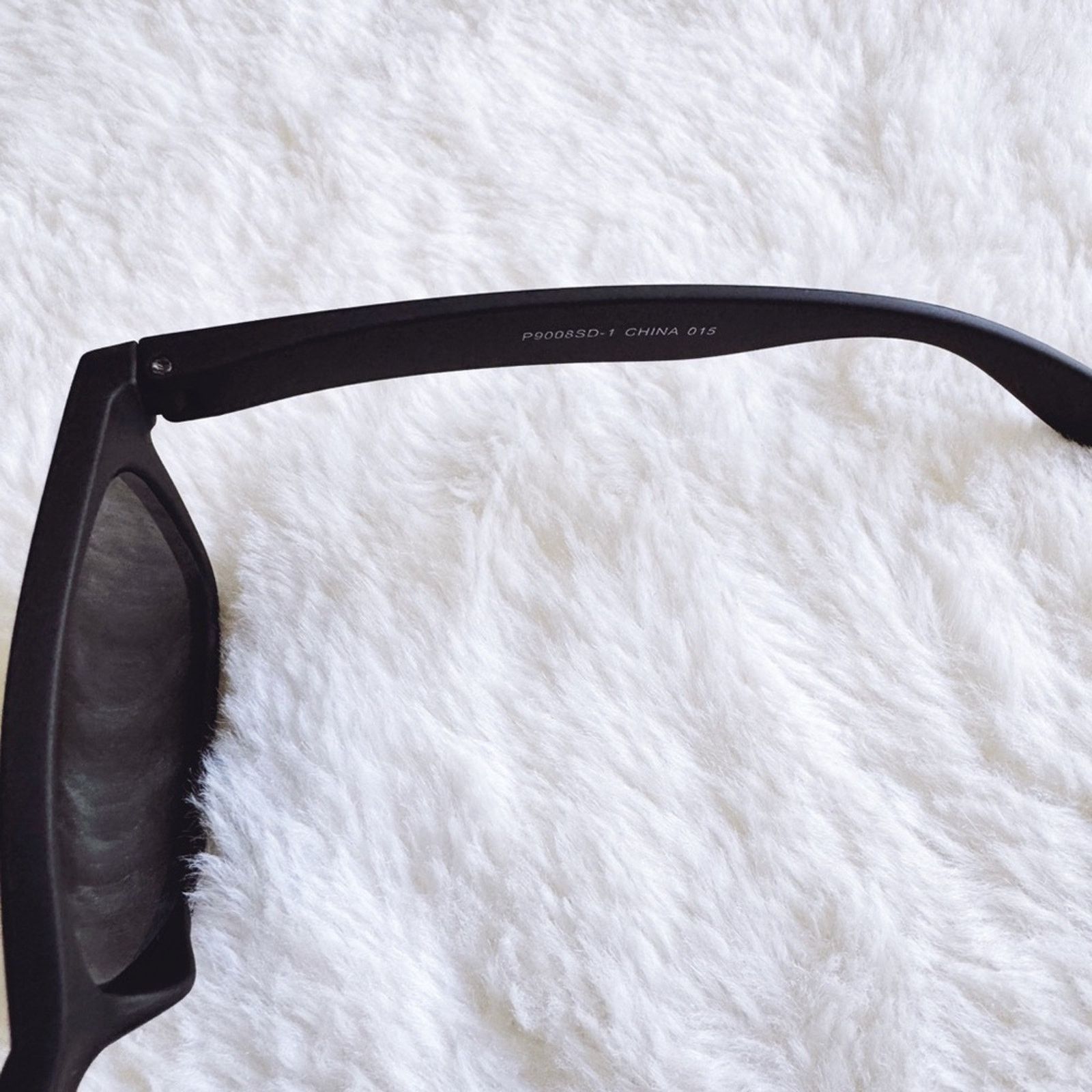 Other Lola Matte Black Polycarbonate Sunglasses Size ONE SIZE - 4 Thumbnail