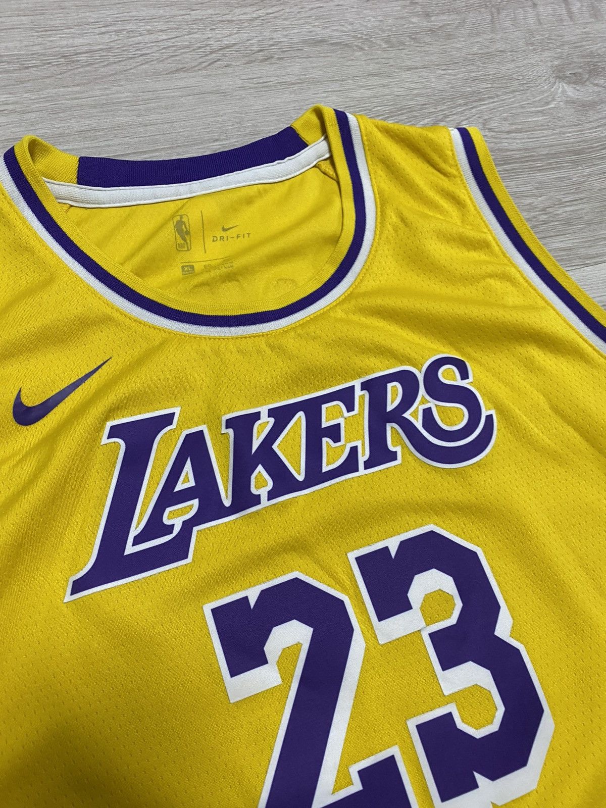 NBA Nike NBA Tank Jersey Lebron James 23# Lakers size S Size US S / EU 44-46 / 1 - 5 Thumbnail