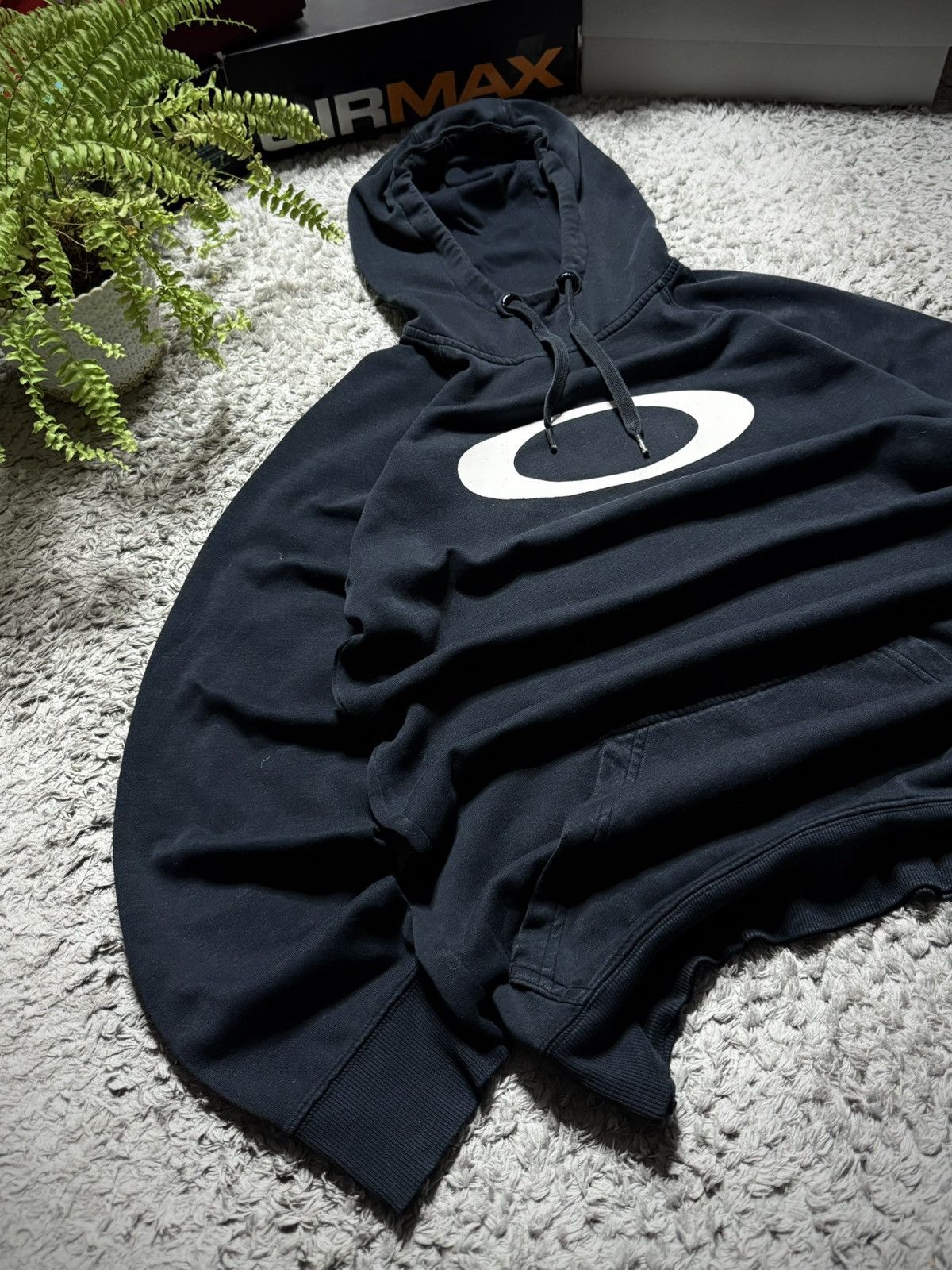 Oakley Oakley Hoodie Rare Big Logo Vintage 00s Streetwear Size US M / EU 48-50 / 2 - 5 Thumbnail
