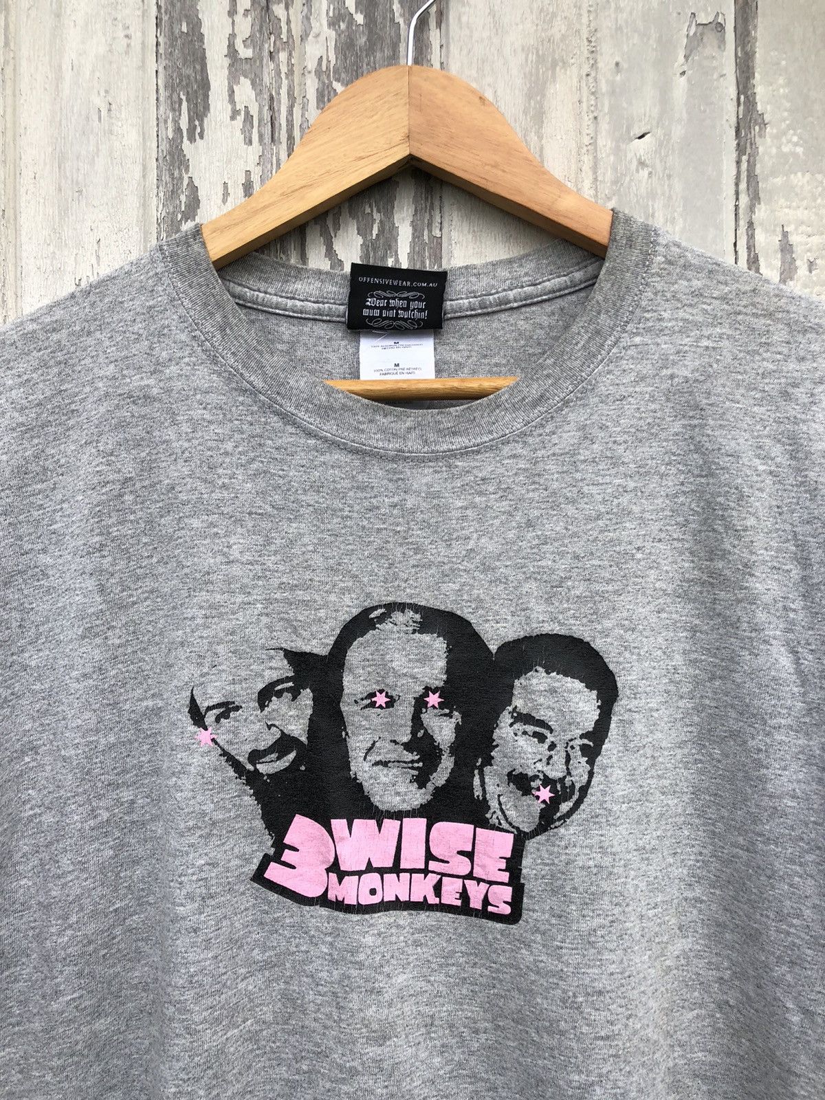 Japanese Brand × Vintage Vintage Y2k 3 wise Monkeys Parody Tshirt Size US M / EU 48-50 / 2 - 4 Thumbnail