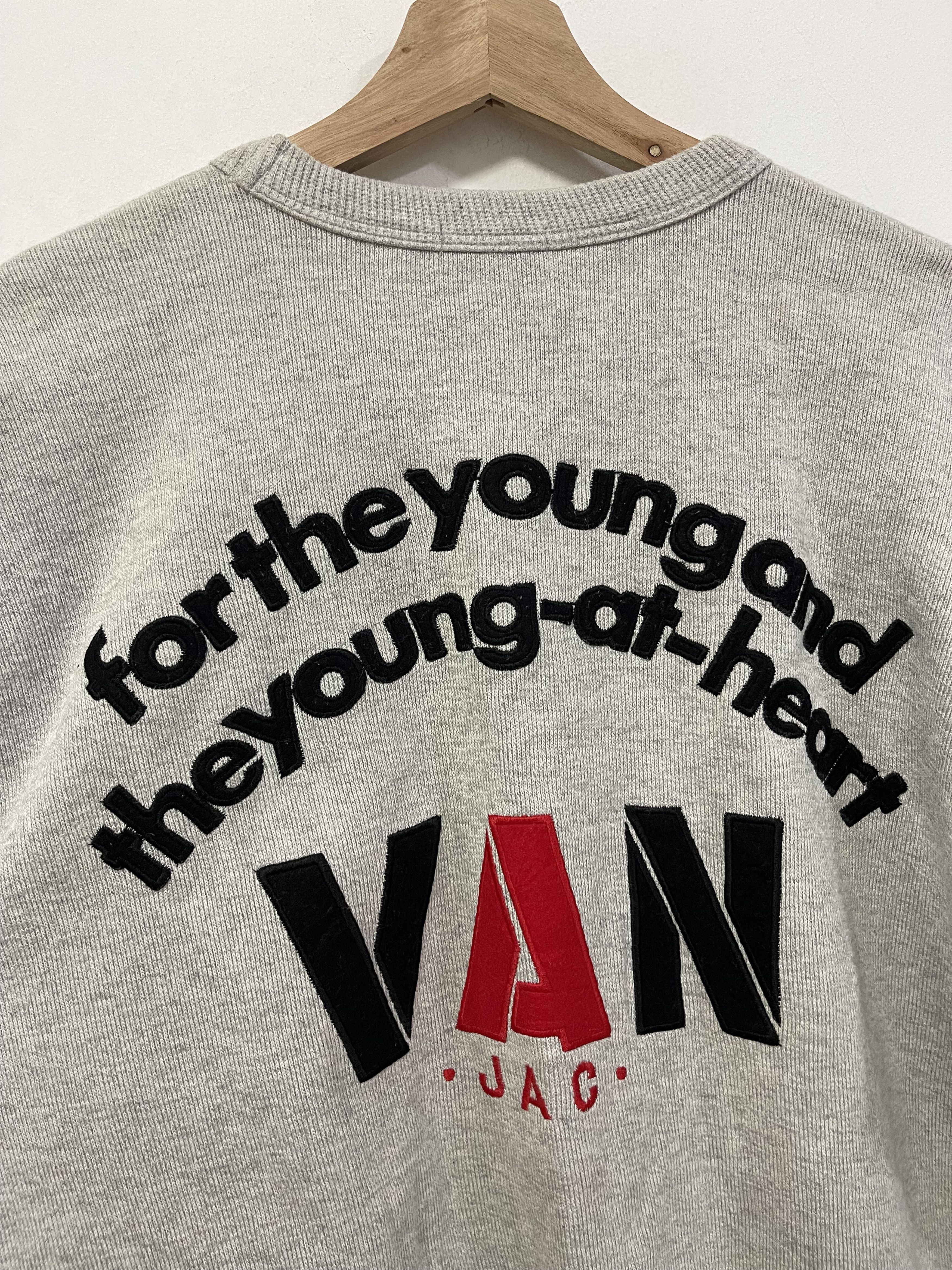 Japanese Brand × Vintage Vintage Van Jac Spellout Embroidery Crewneck Sweatshirt Size US M / EU 48-50 / 2 - 6 Thumbnail