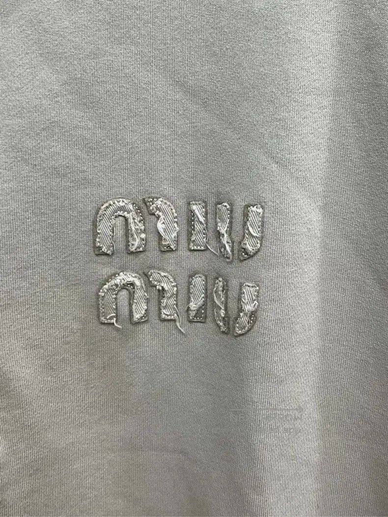 Miu Miu Miu Miu SS24 Beige Long Sleeve Polo Shirt. Size US L / EU 52-54 / 3 - 3 Thumbnail