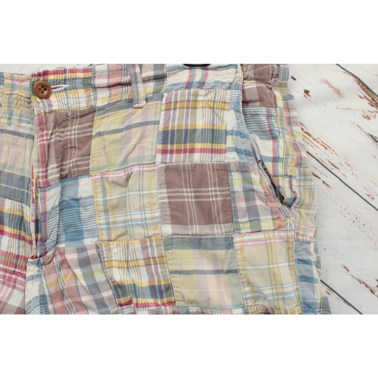 J.Crew J. Crew Patchwork Field Short Mens 38 Multicolor Plaid Colorful Preppy Stylish Size US 38 / EU 54 - 2 Thumbnail