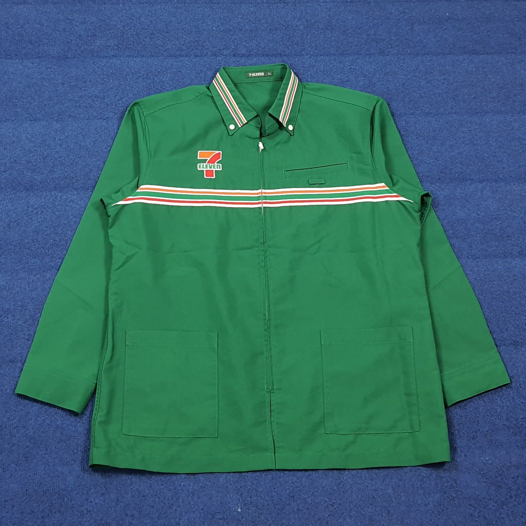 Japanese Brand VINTAGE Japanese 7-Eleven Employee Uniform Work Jacket E1A21 Size US L / EU 52-54 / 3 - 3 Thumbnail