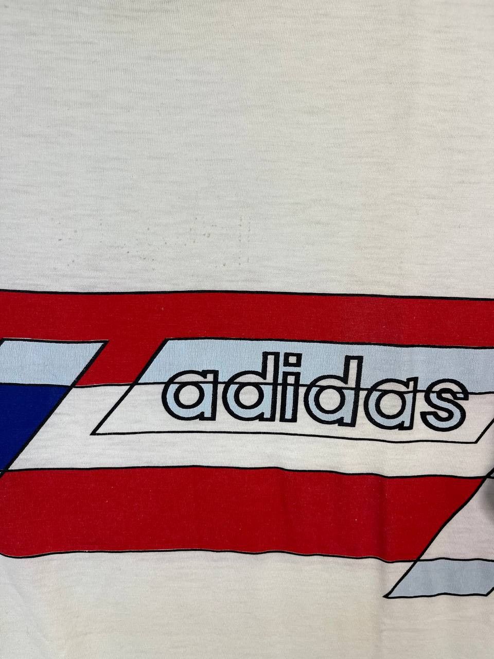 Adidas Vintage 80s Adidas Racing Stripes T-Shirt White Size L Size US L / EU 52-54 / 3 - 2 Thumbnail