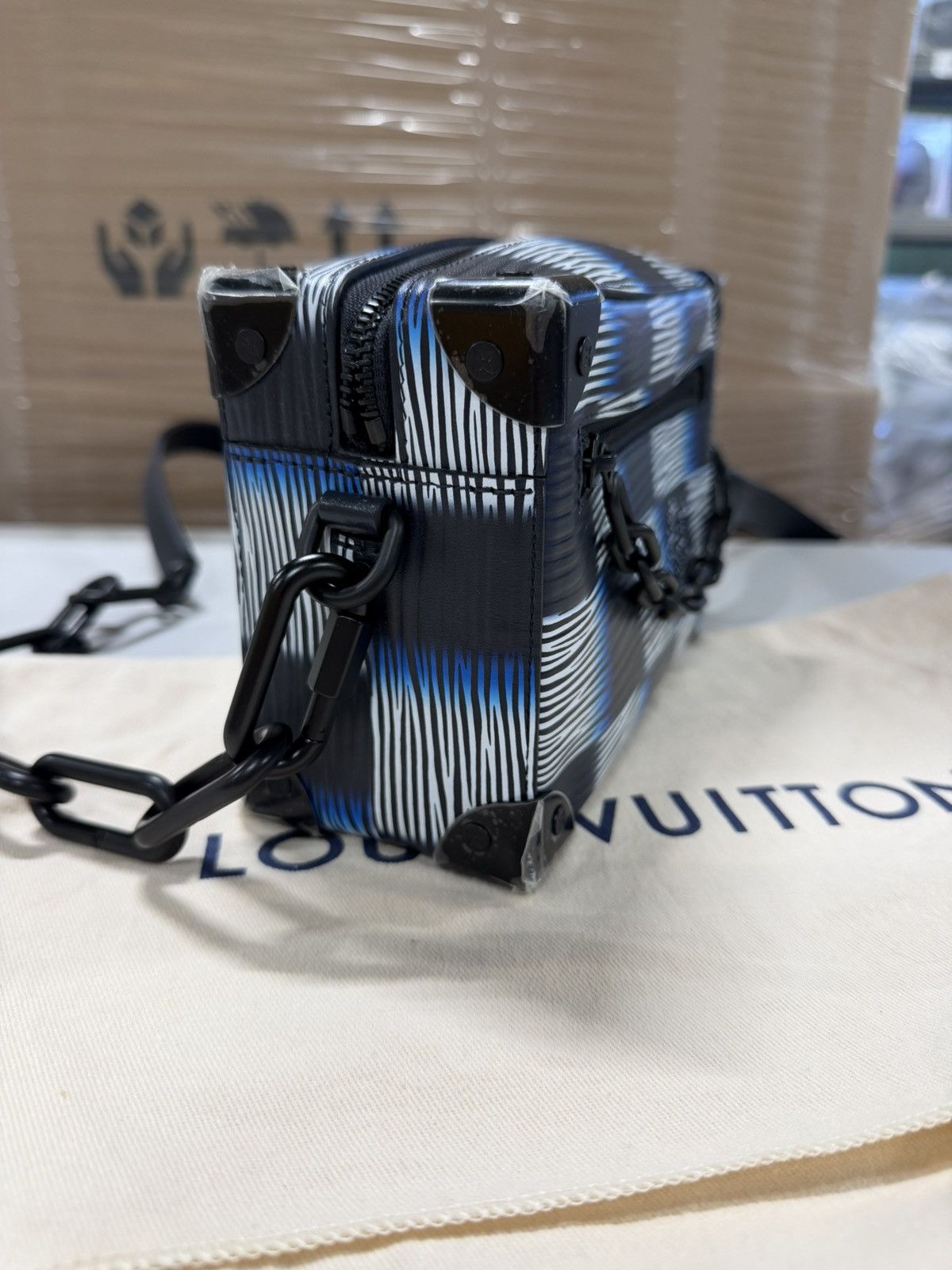 Louis Vuitton Louis Vuitton Damier Mini Soft Trunk 4000$ Size ONE SIZE - 4 Thumbnail