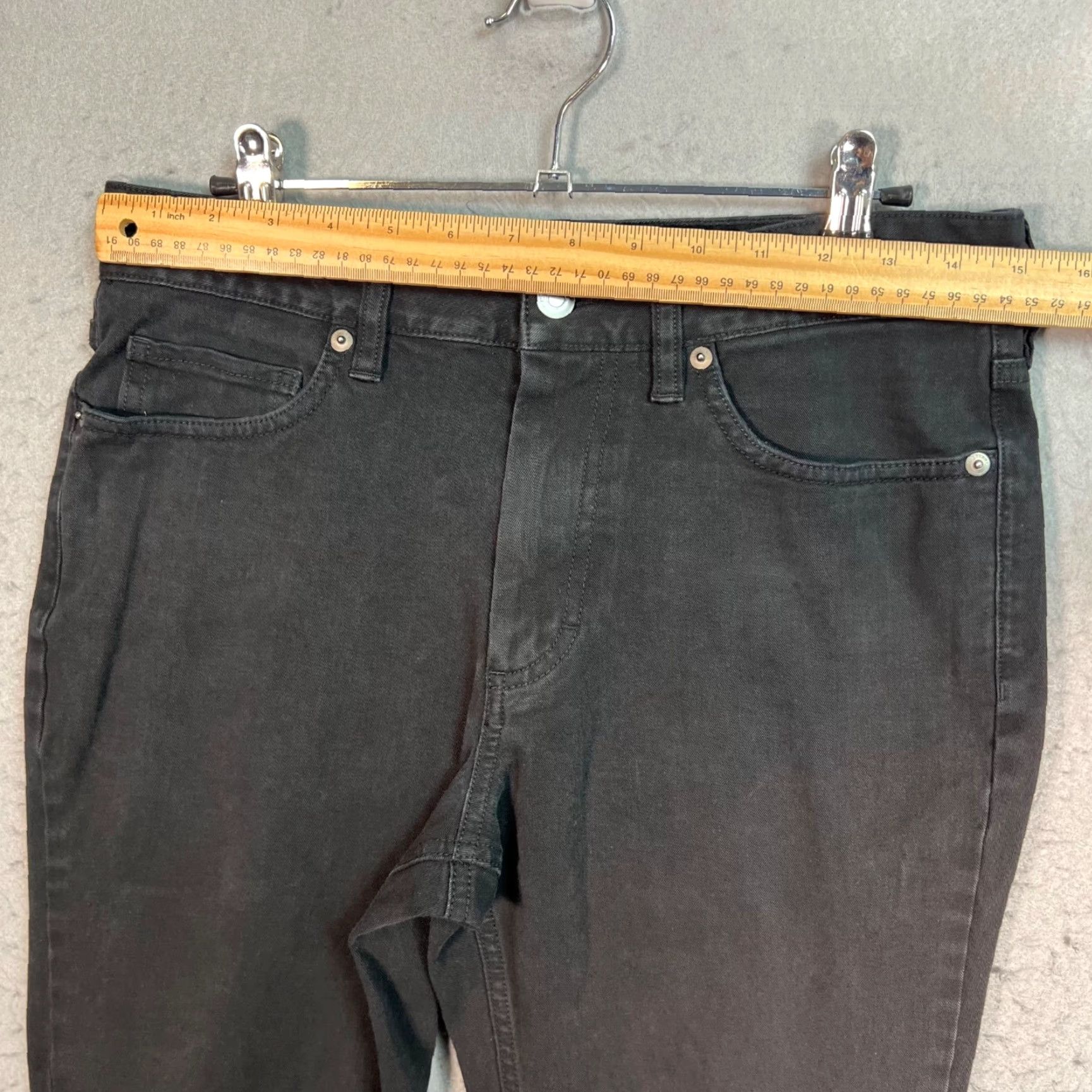 Everlane Everlane Jeans Mens 30 x 30 Slim Denim Black Cotton Blend 5-Pocket Modern Tapered Stretch Slimming Size US 30 / EU 46 - 5 Thumbnail