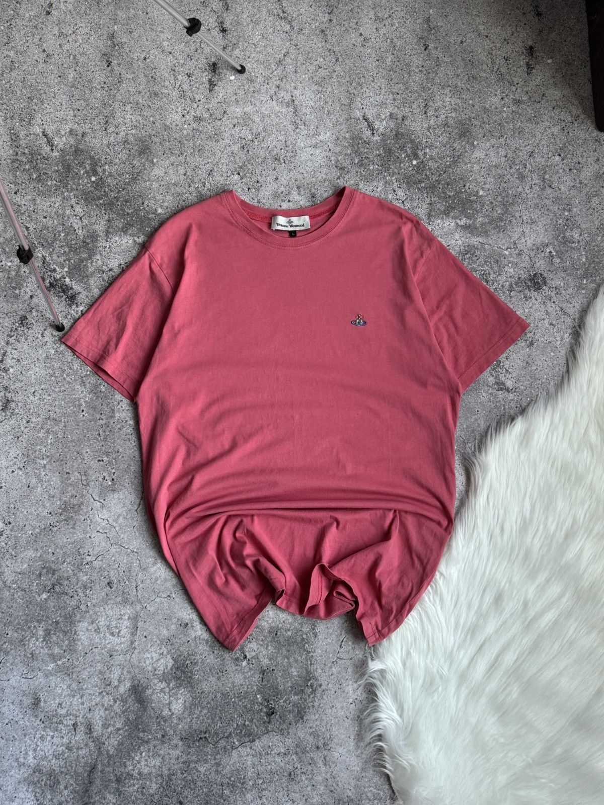 Designer × Vintage × Vivienne Westwood Vintage Vivienne Westwood Y2K pink t-shirt oversized size L Size US L / EU 52-54 / 3 - 1 Thumbnail